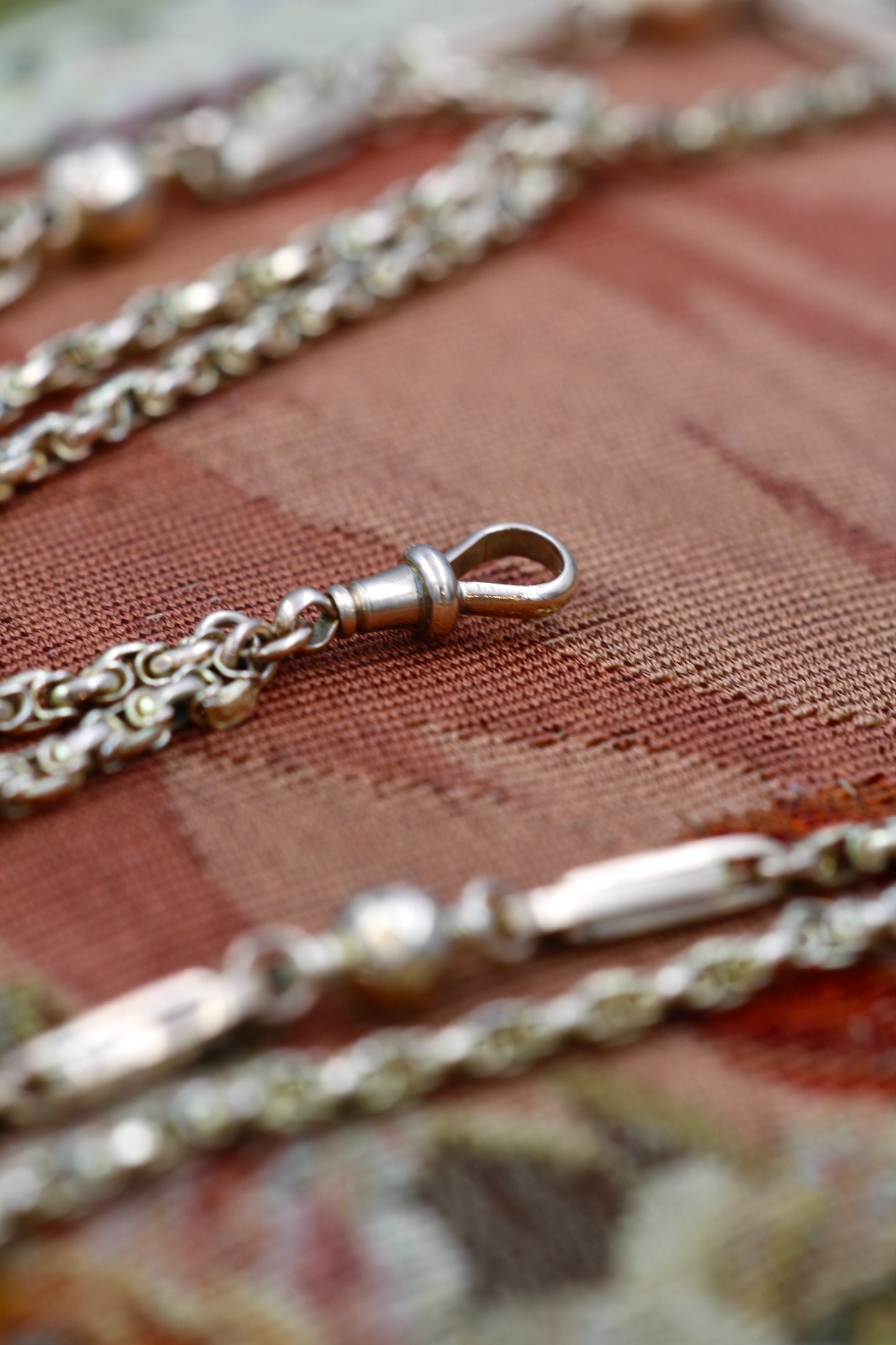 A very fine 9 carat Yellow Gold Long Guard Chain. English Circa 1890. - Robin Haydock Antiques