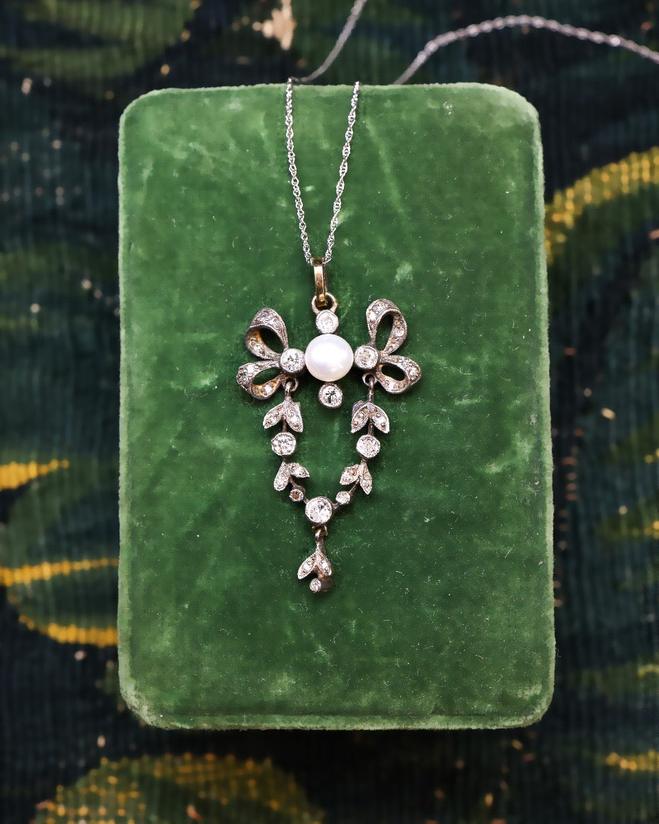 A very fine Antique Edwardian Diamond & Pearl Pendant, English, Circa 1905