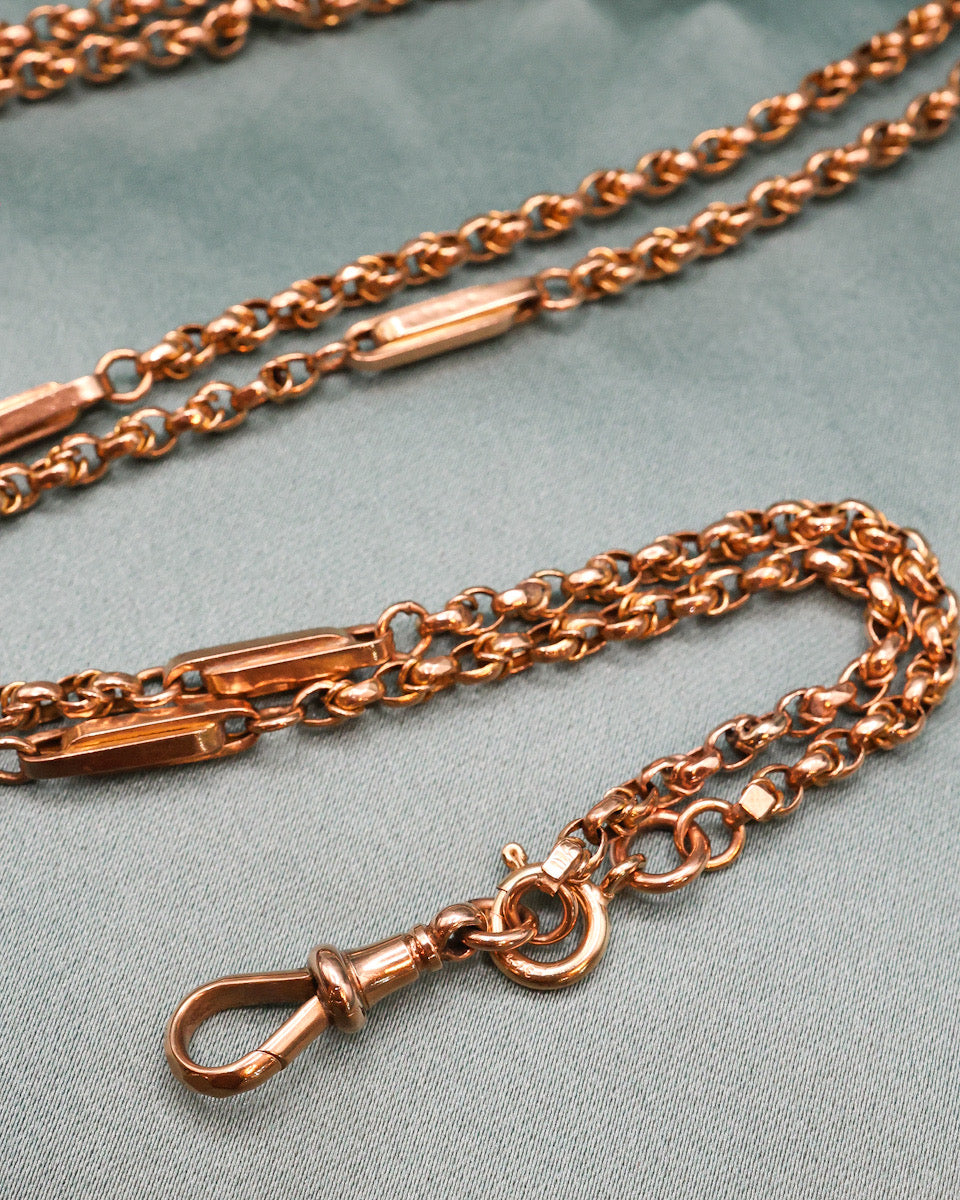 A very fine Antique 9 Carat "Opera Length" Yellow Gold, Long Guard Chain, with intermittent double oblong links and a Lobster Claw Clasp. English. Circa 1890. - Robin Haydock Antique Jewellery