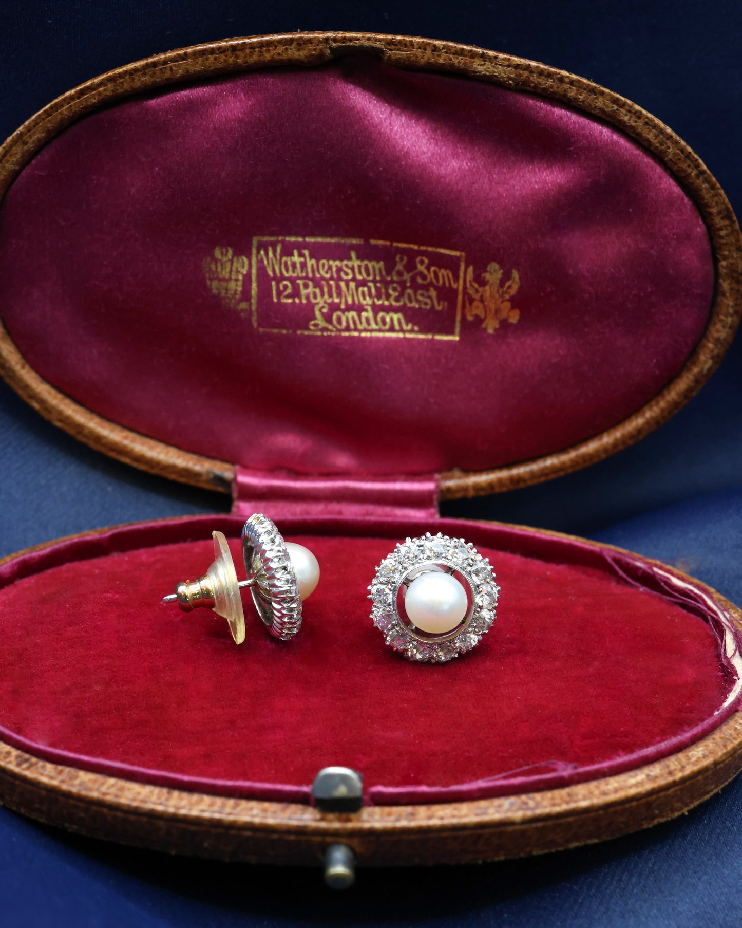A fine pair of Natural Pearl and Old European Cut Diamond Cluster Earrings in Platinum & 18ct Gold (tested), Mounts. Circa 1930. - Robin Haydock Antique Jewellery