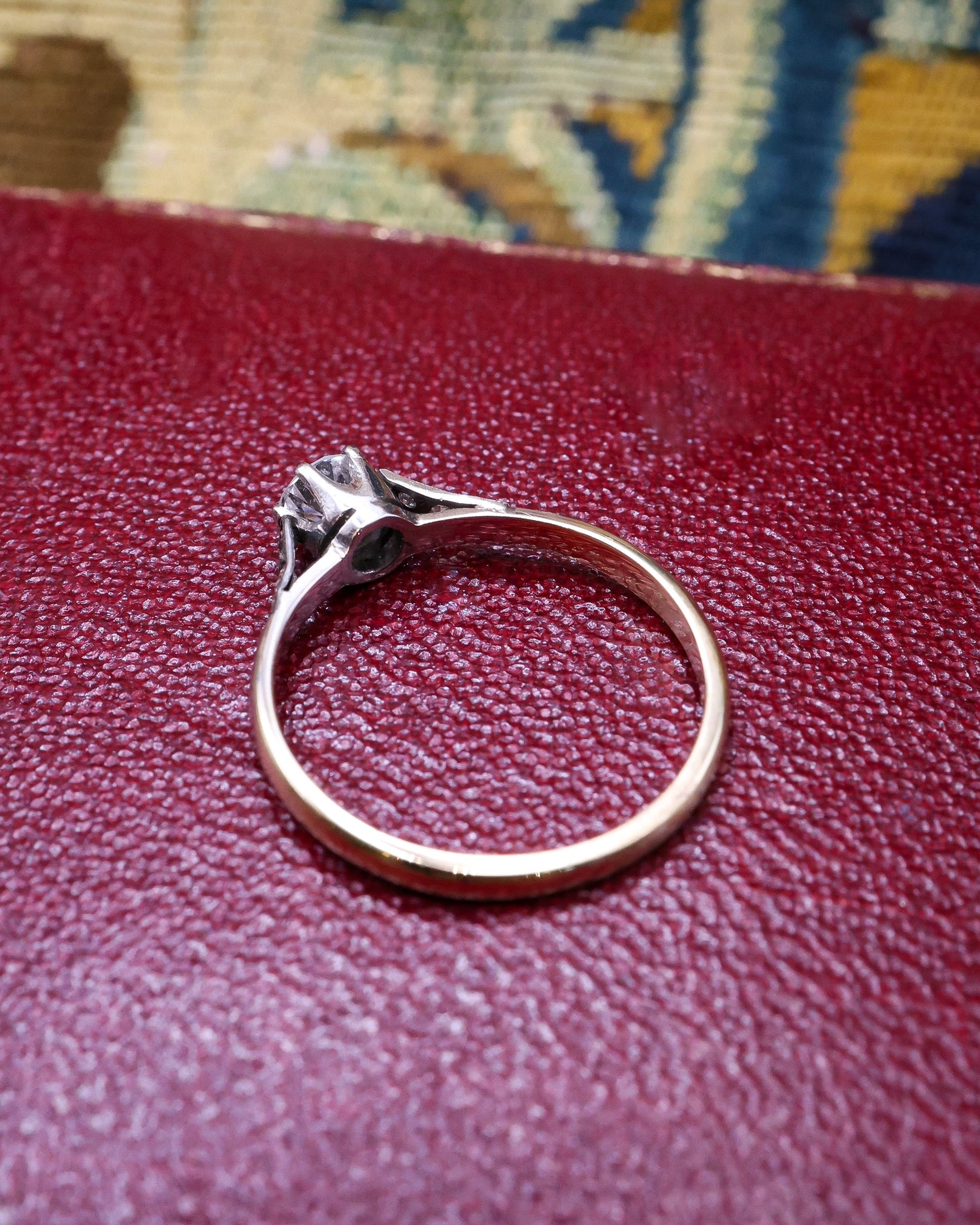 A very fine 18 ct, Yellow Gold (marked), Platinum tipped Diamond Solitaire Ring, with Eight Cut Diamond set shoulders (six in total) . Circa 1955 - Robin Haydock Antique Jewellery