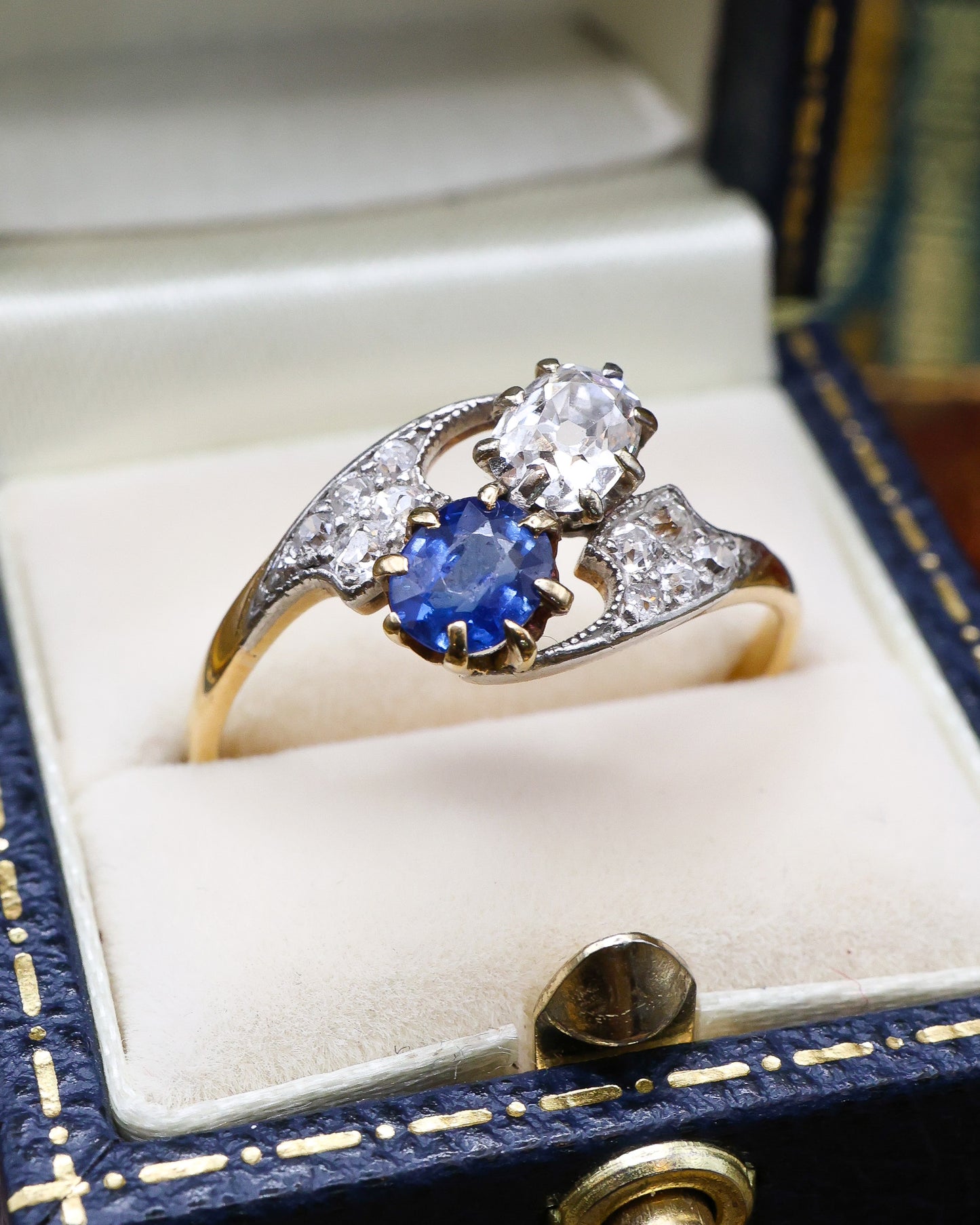 A very elegant 18ct Yellow & White Gold (stamped), Art Deco Sapphire & Diamond Two Stone Twist Ring (Moi et Toi). Circa 1930 - Robin Haydock Antique Jewellery