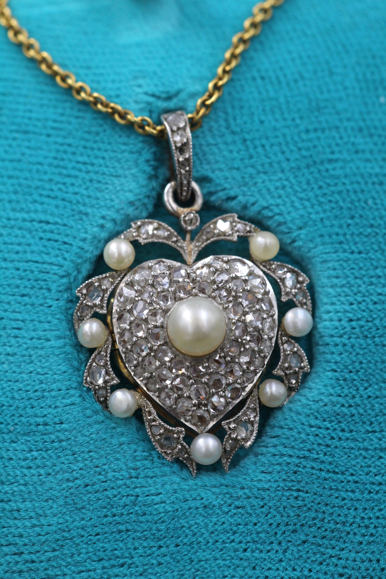 A very fine Victorian 15ct Yellow Gold (tested) & Platinum Heart Shaped Pearl and Diamond Locket Pendant. Circa 1900 - Robin Haydock Antiques
