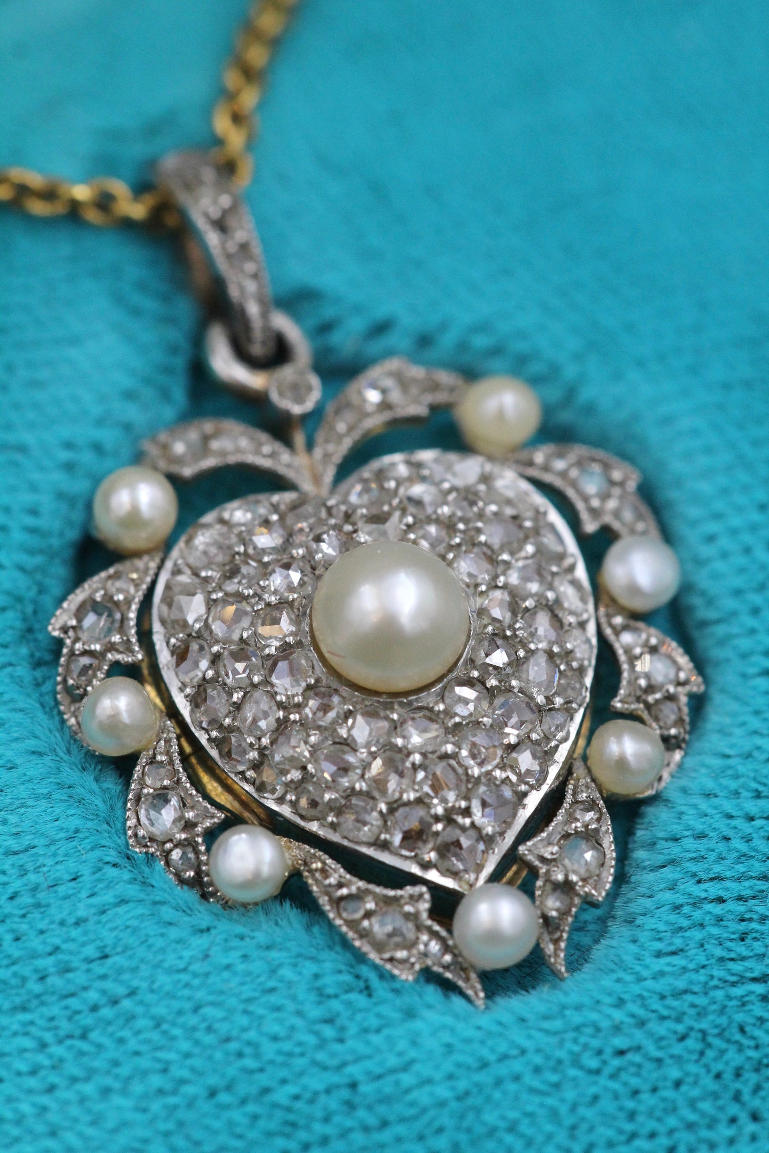 A very fine Victorian 15ct Yellow Gold (tested) & Platinum Heart Shaped Pearl and Diamond Locket Pendant. Circa 1900 - Robin Haydock Antiques