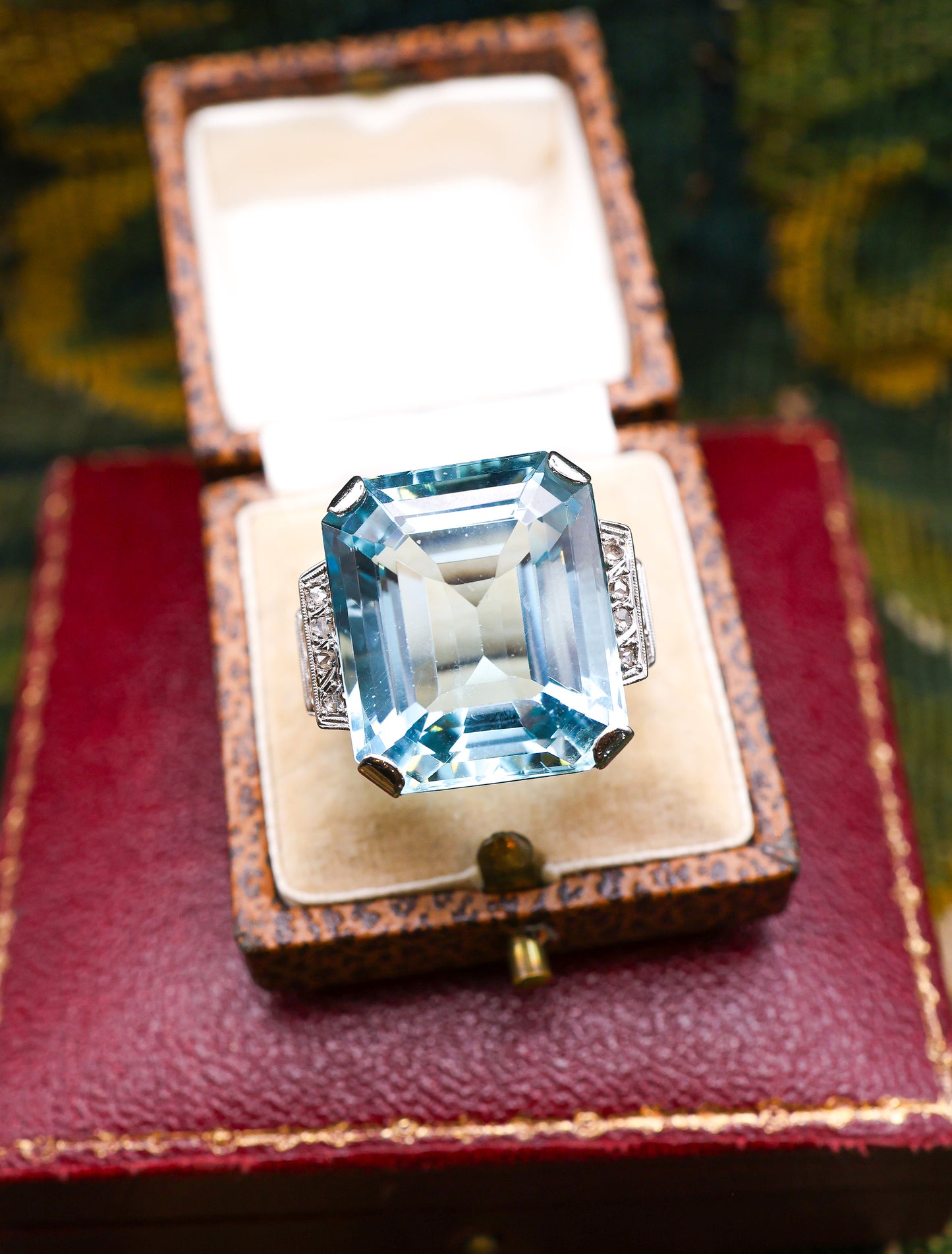 A very fine Platinum (tested 950), Aquamarine & Diamond Cocktail Ring. Circa 1935 - Robin Haydock Antiques