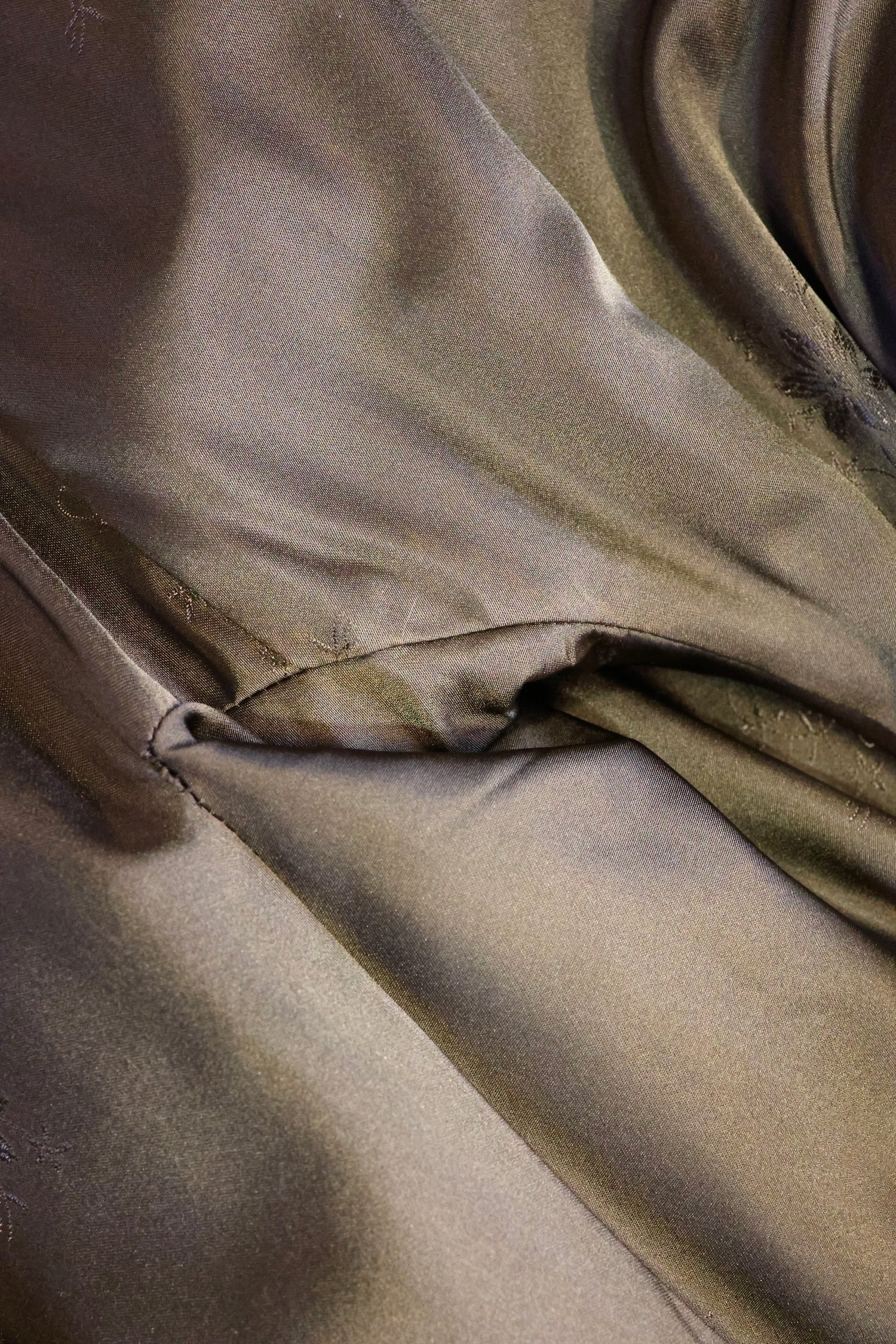 An Exceptional Full Length Demi-Buff, Fully Stranded Mink Coat with wide Raglan Sleeves, tapering to Mandarin Cuffs and a generous Swing Back. Hand made by Lawrence's of Southport. Circa 1990 - Robin Haydock Antiques