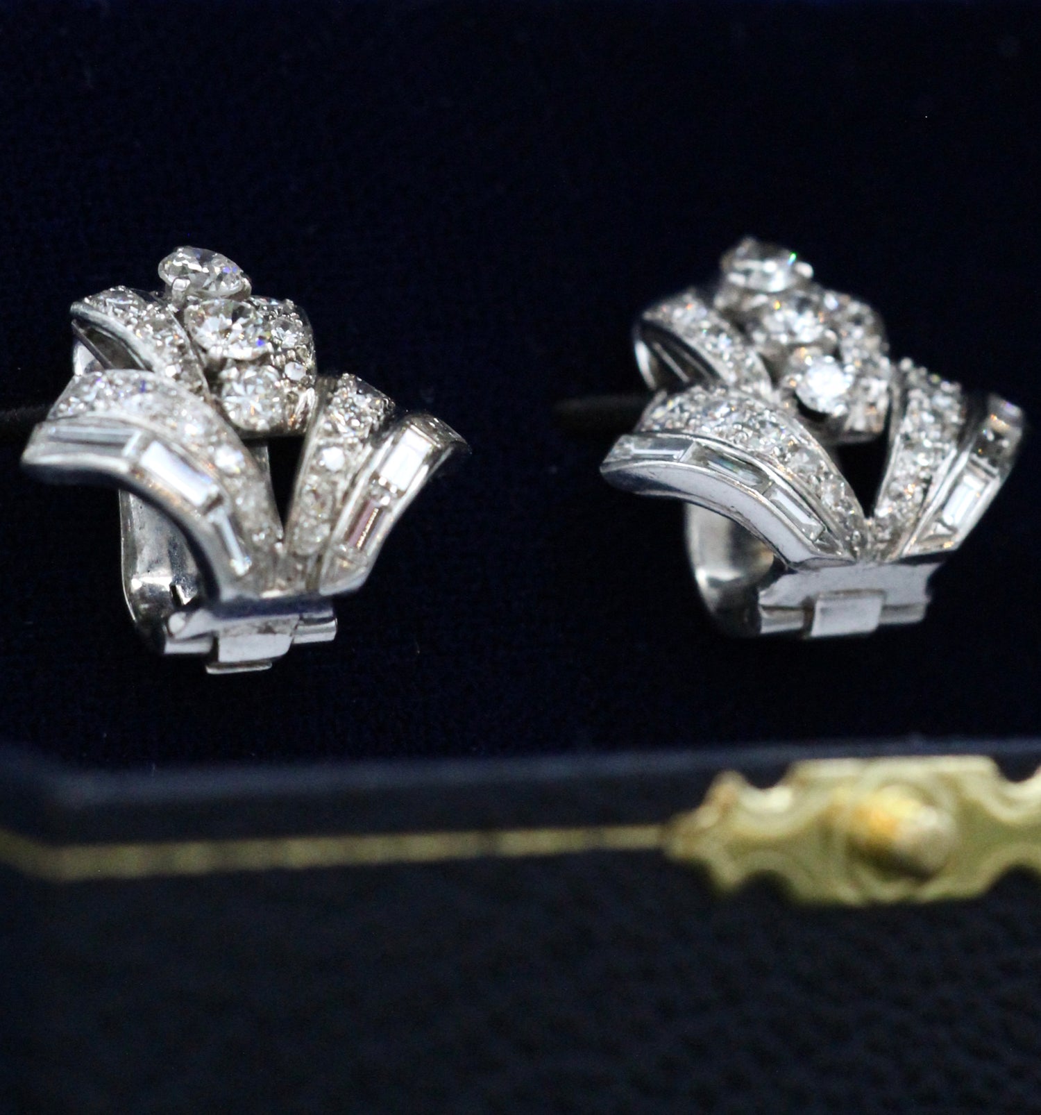 A fine pair of Platinum & 18ct White Gold (tested) Art Deco 2.40 Carat, Diamond Clip Earrings. Circa 1935 - Robin Haydock Antiques