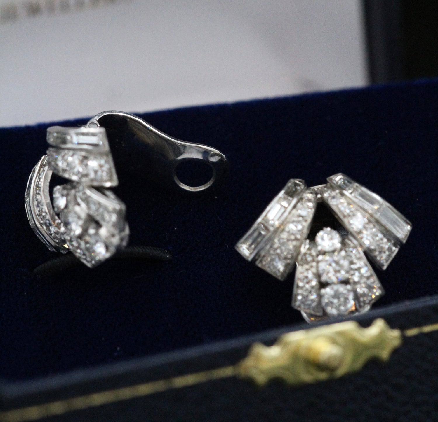A fine pair of Platinum & 18ct White Gold (tested) Art Deco 2.40 Carat, Diamond Clip Earrings. Circa 1935 - Robin Haydock Antiques