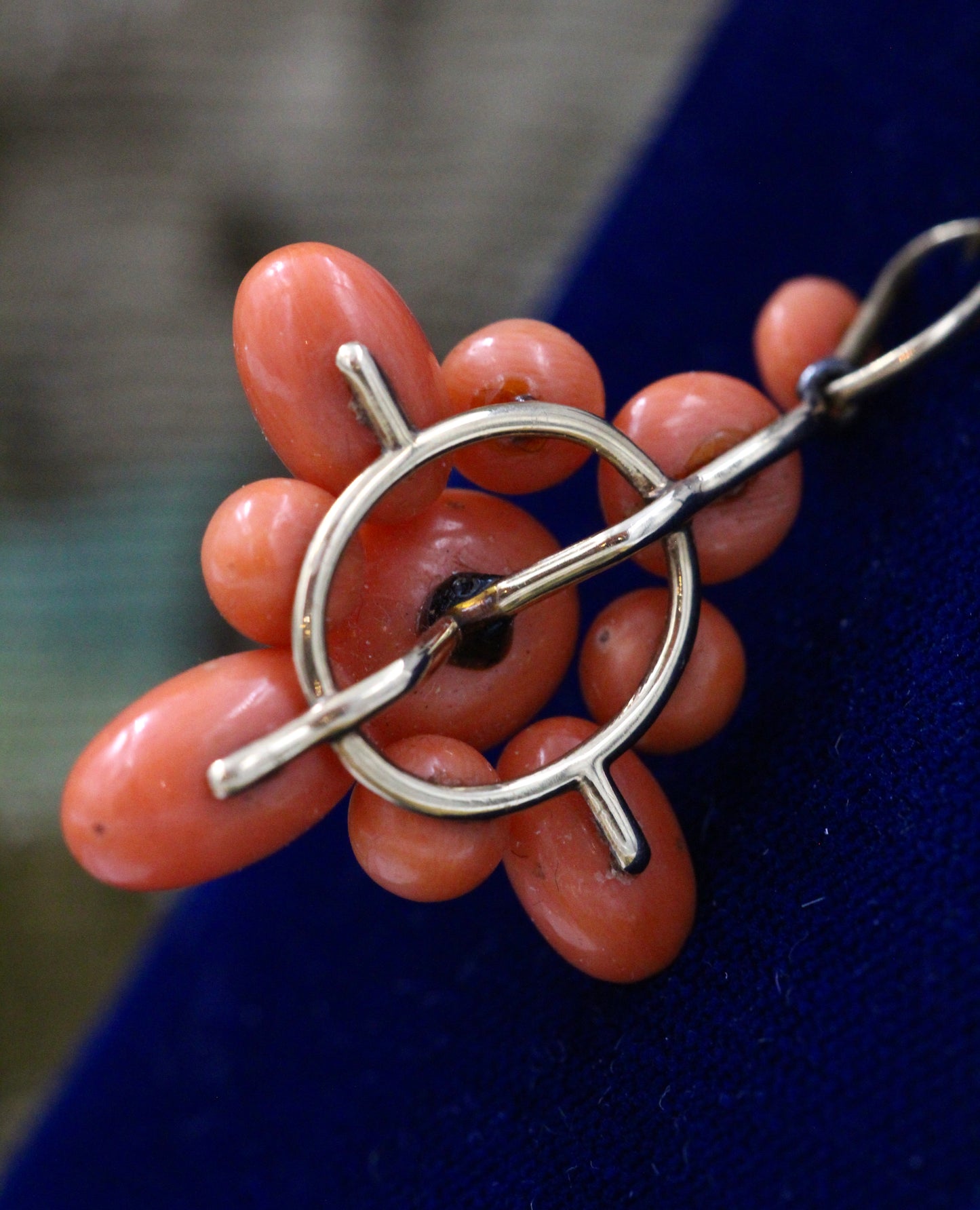 A very fine 15 ct Yellow Gold (tested) Natural Coral Pendant in the Quatrefoil style . Circa 1900 - Robin Haydock Antiques