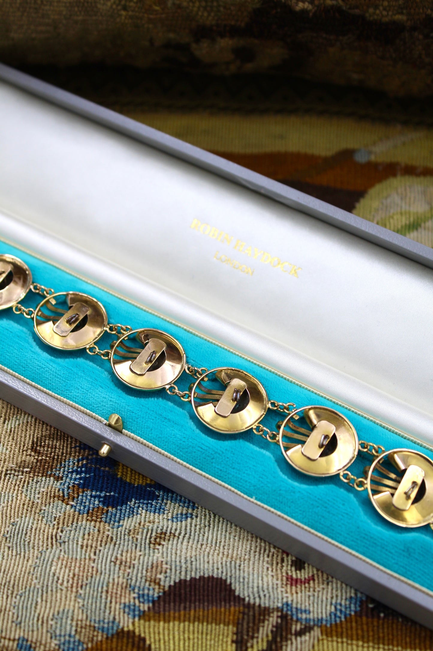 15ct Yellow Gold & Turquoise Bracelet - Robin Haydock Antiques