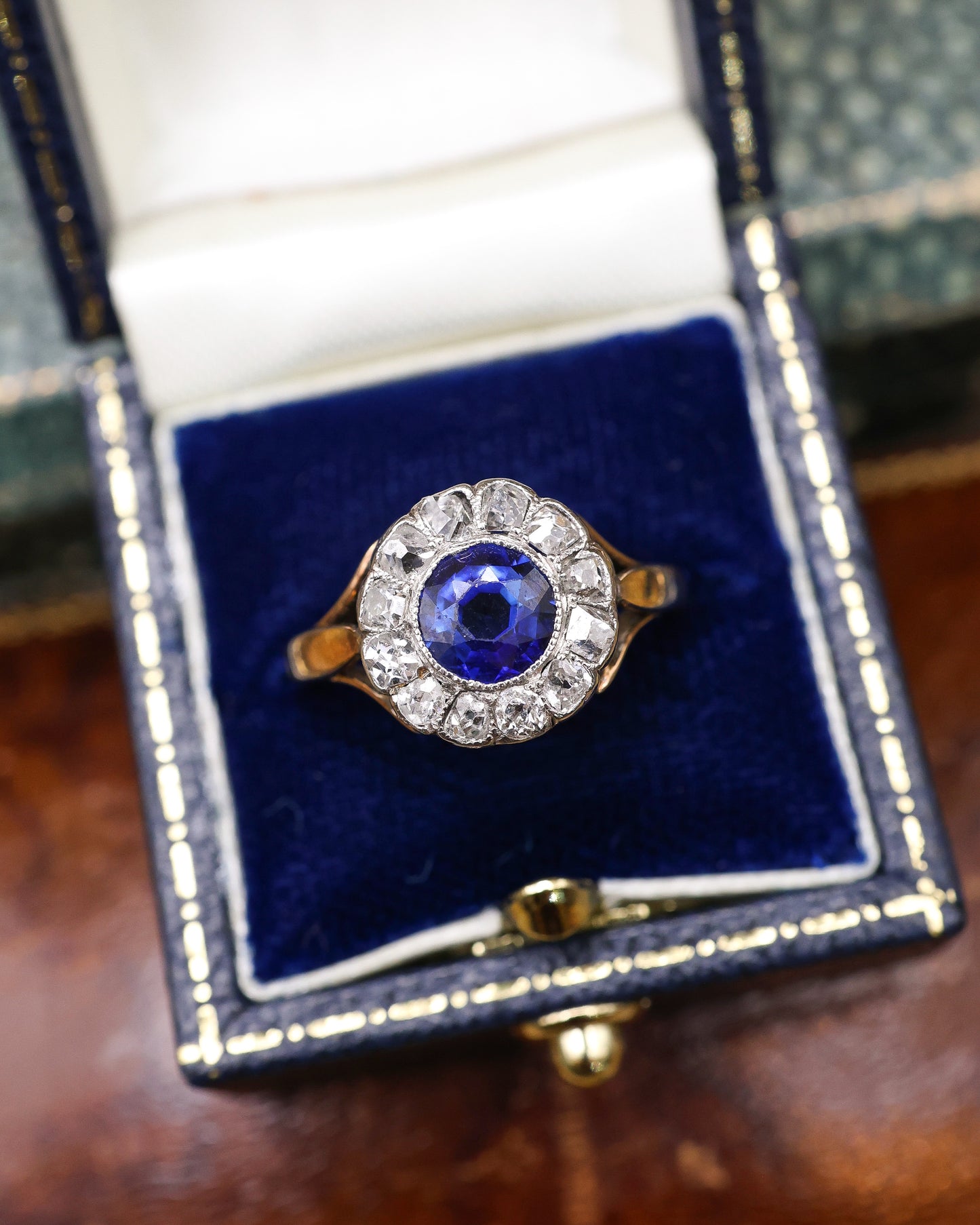 A fine 18ct Yellow Gold & Platinum (stamped),Sapphire and Diamond Cluster Ring Circa 1920-1930 - Robin Haydock Antique Jewellery