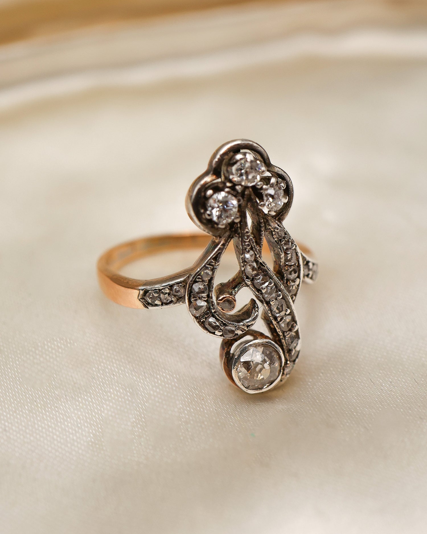 A very fine 18ct Yellow Gold (tested), Silver tipped Diamond, Art Nouveau, Foliate Design Ring. C. 1890 - Robin Haydock Antique Jewellery