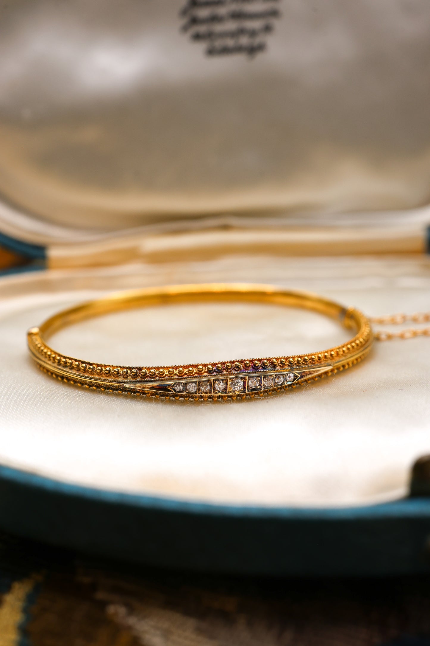A Very Fine Late Victorian 15 Carat Yellow Gold Diamond Bangle. English Circa 1880 - Robin Haydock Antique Jewellery