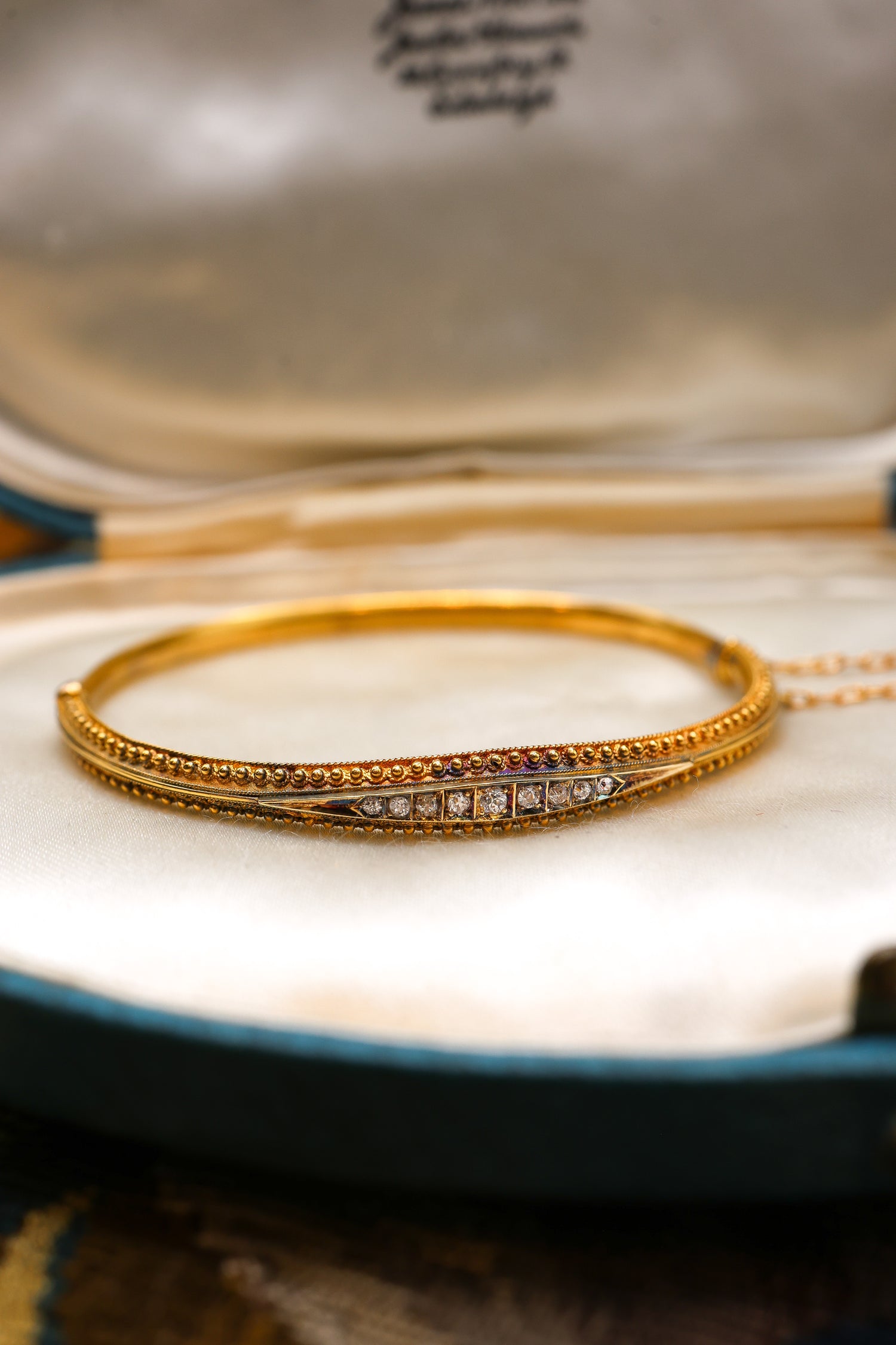 A Very Fine Late Victorian 15 Carat Yellow Gold Diamond Bangle. English Circa 1880 - Robin Haydock Antique Jewellery