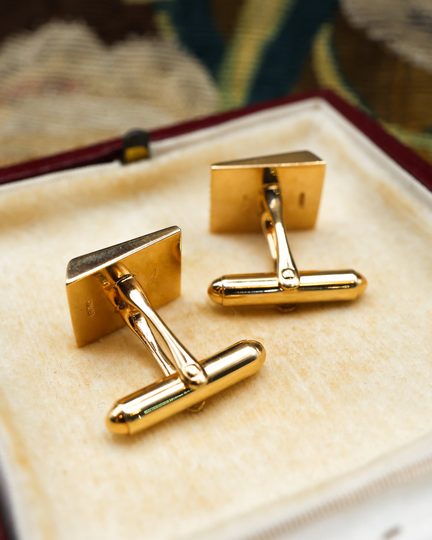 A fine pair of Vintage, 14 carat Yellow Gold Cartier Cuff links with spring "T Bar" fasteners. Circa 1990 - Robin Haydock Antiques