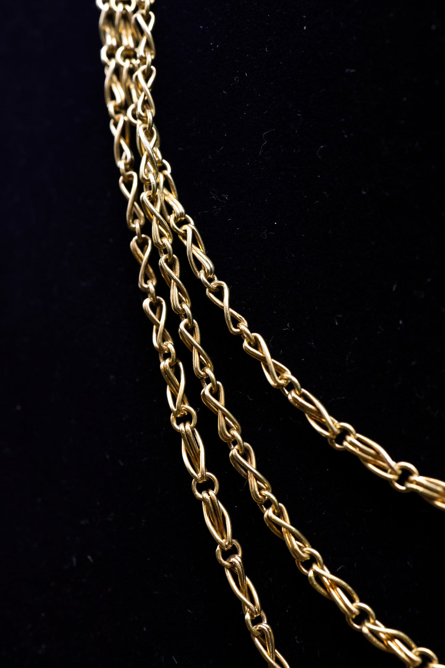 A very fine 15 carat (stamped), Yellow Gold Antique Long Guard Chain, with a matching 15 carat (stamped), Yellow Gold  Lobster Claw Clasp,  English, Circa 1880 - Robin Haydock Antiques