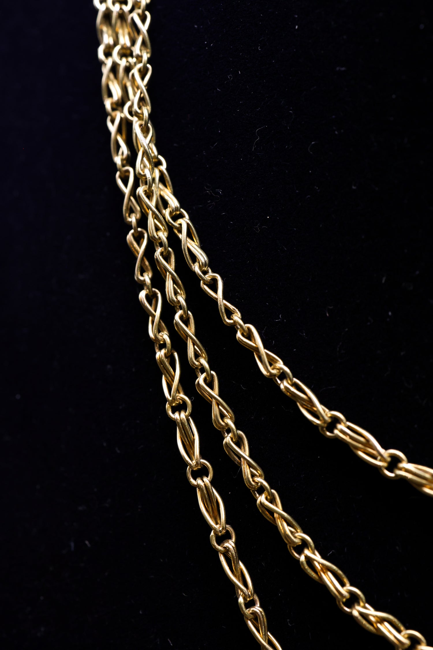 A very fine 15 carat (stamped), Yellow Gold Antique Long Guard Chain, with a matching 15 carat (stamped), Yellow Gold  Lobster Claw Clasp,  English, Circa 1880 - Robin Haydock Antiques