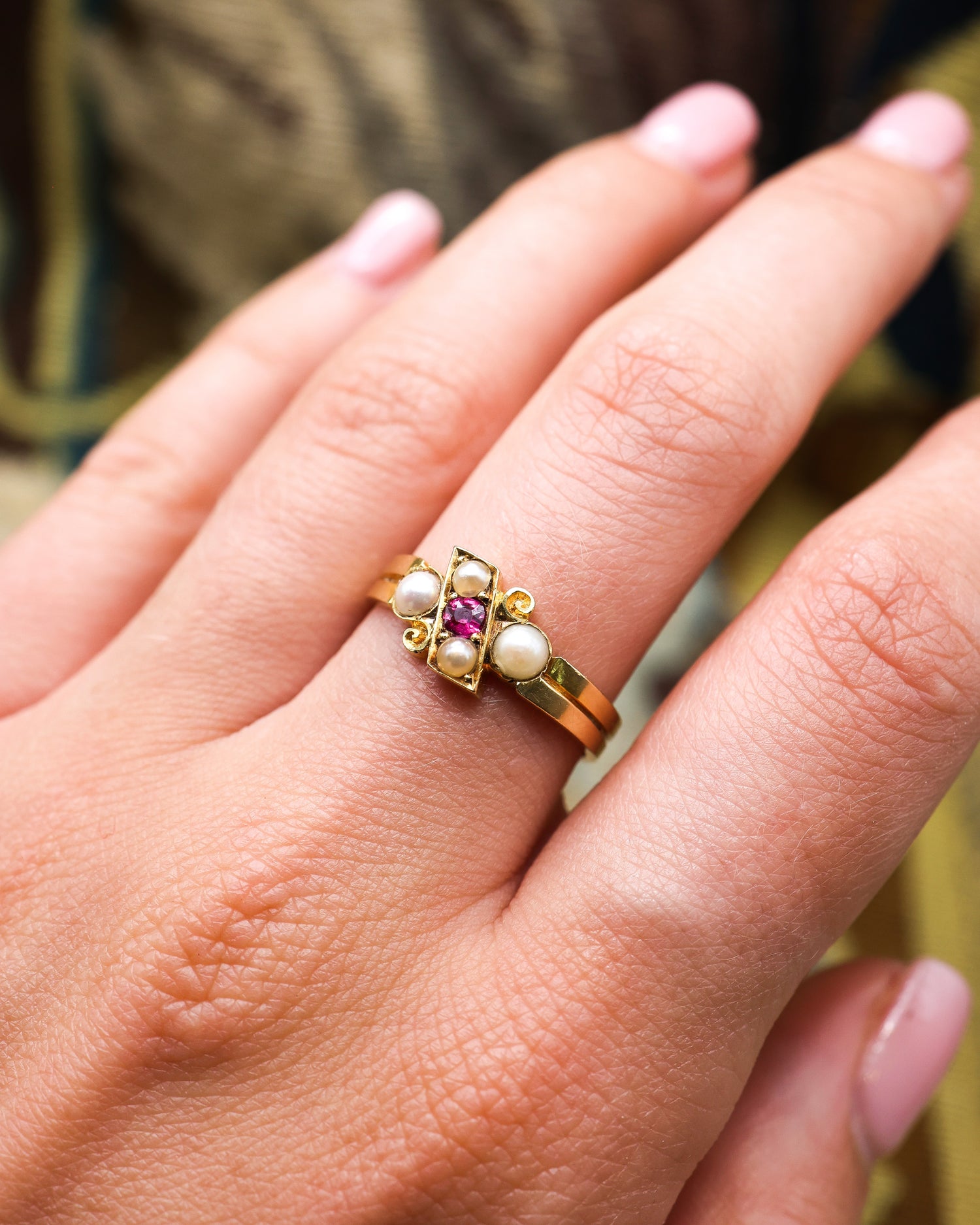 A stunning 18 Carat Yellow Gold Crossover Ring with Ruby and Pearls - Robin Haydock Antique Jewellery
