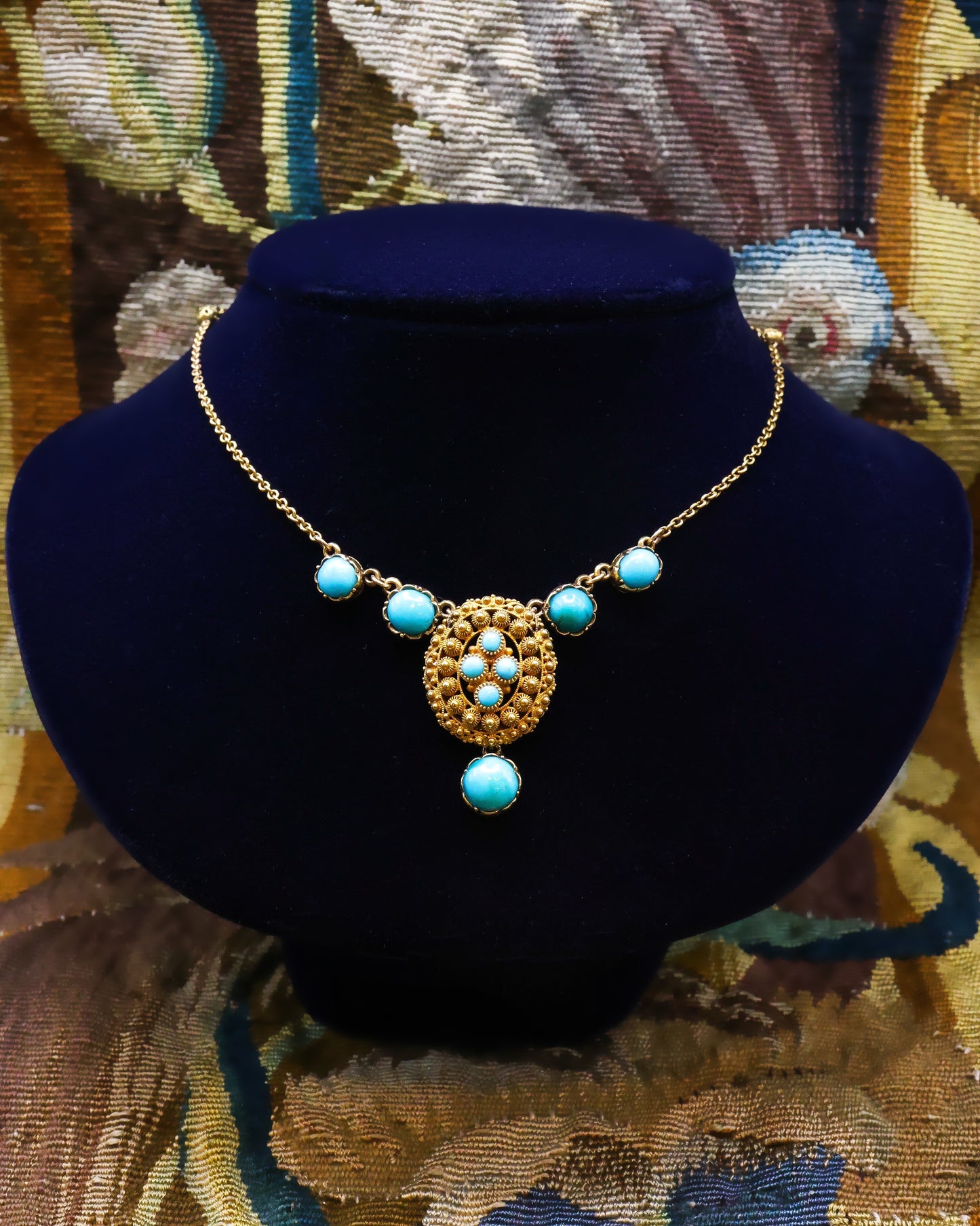 A very beautiful High & 15 Carat Yellow Gold (tested) Late Georgian oval Turquoise Cannetille Necklace English Circa 1830 - 1855