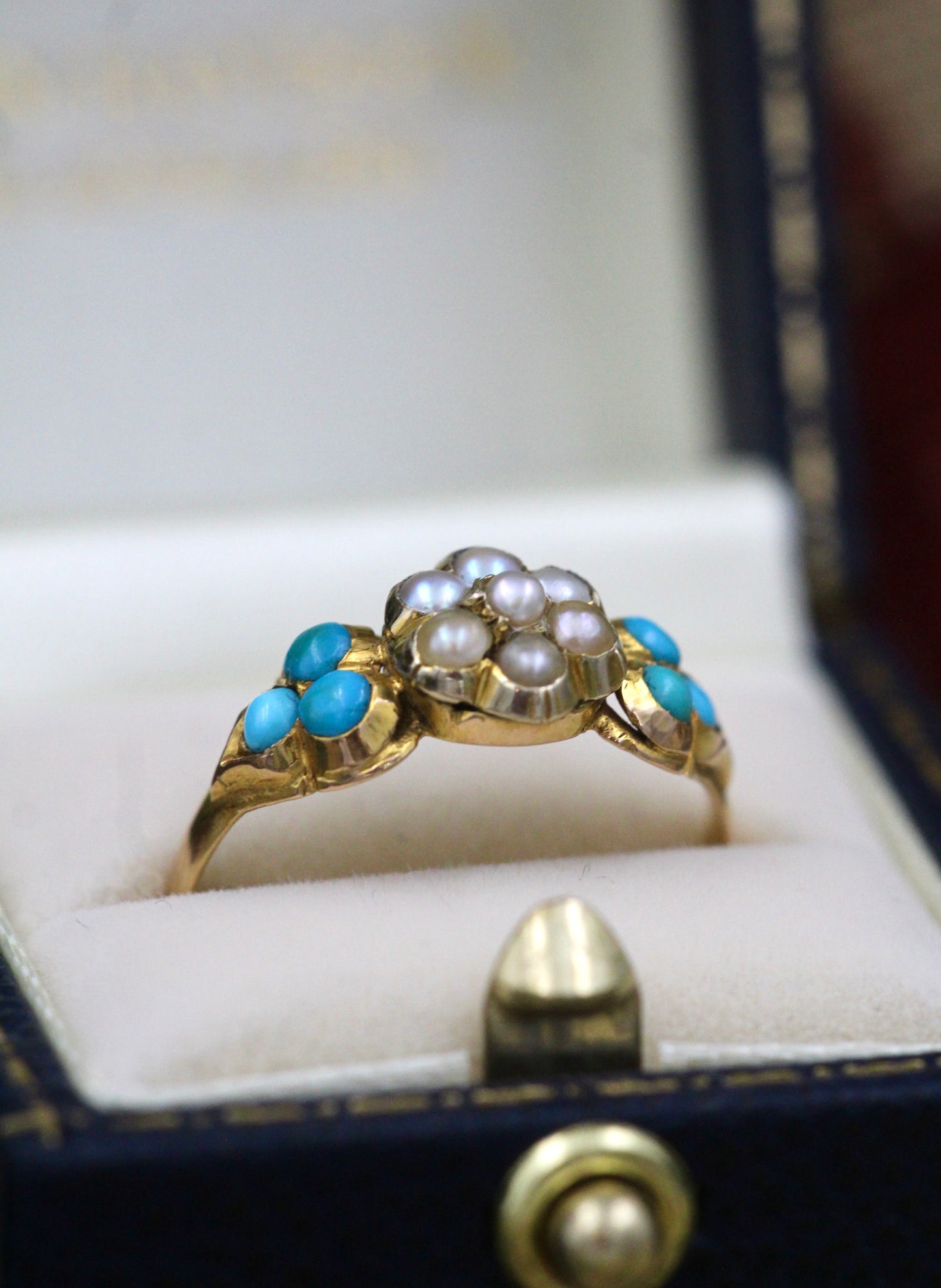 A very fine 15 carat (tested) Yellow Gold Turquoise and Pearl Ring. Circa 1860 - Robin Haydock Antiques