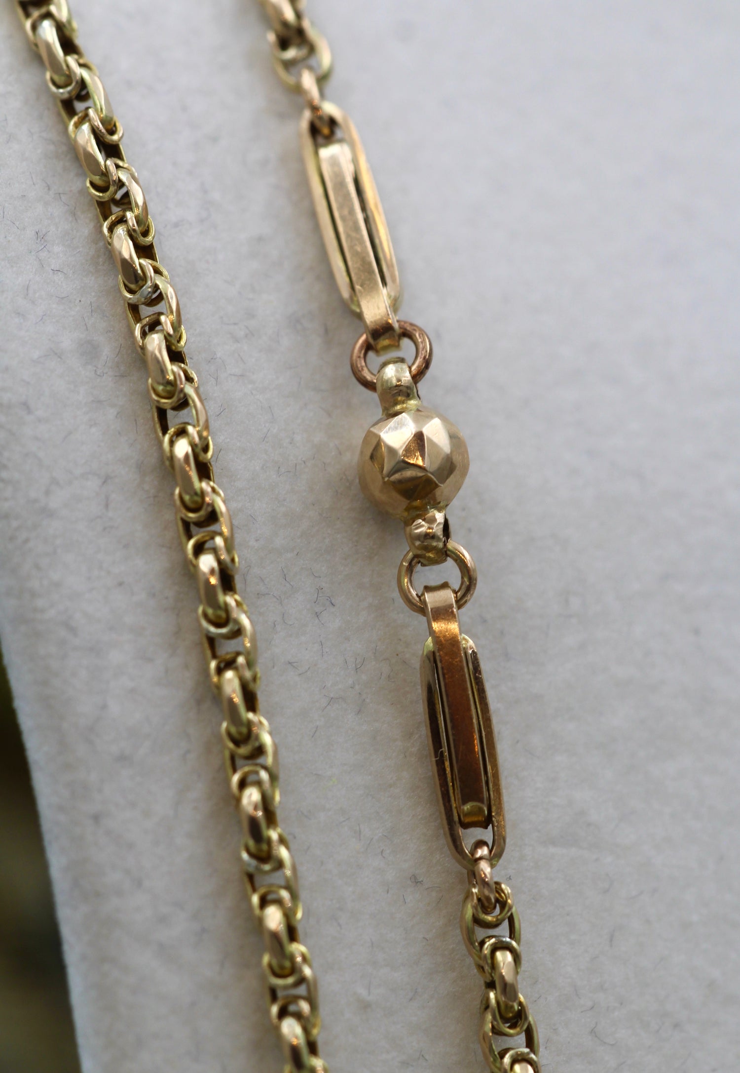 A very fine 9 carat Yellow Gold Long Guard Chain. English Circa 1890. - Robin Haydock Antiques
