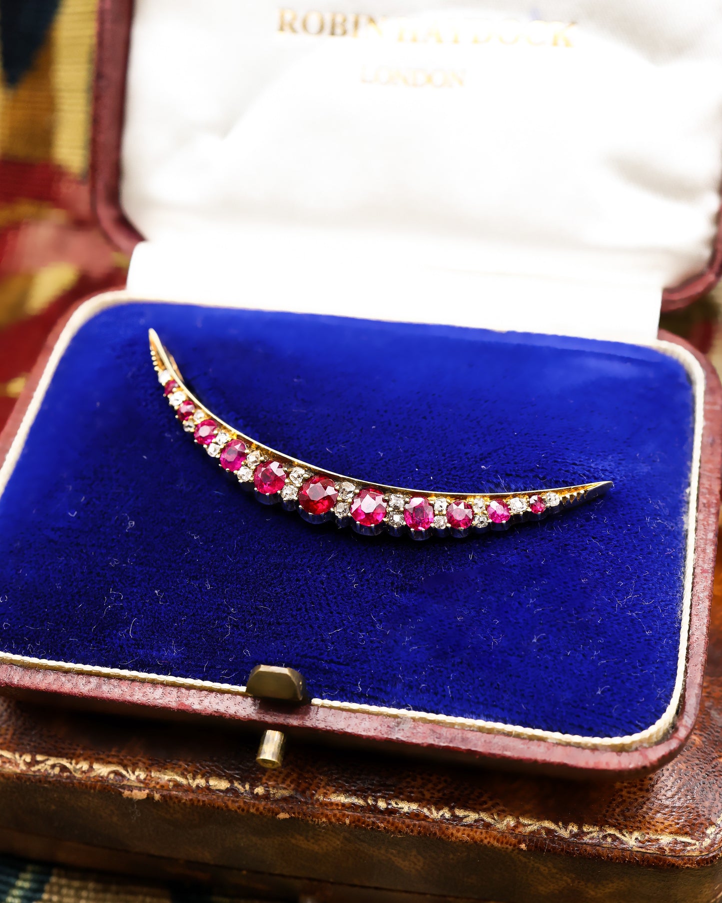 An exceptional Victorian 18ct. Yellow Gold (tested), Untreated Burma Ruby and Diamond Crescent Brooch. Circa 1890. - Robin Haydock Antiques