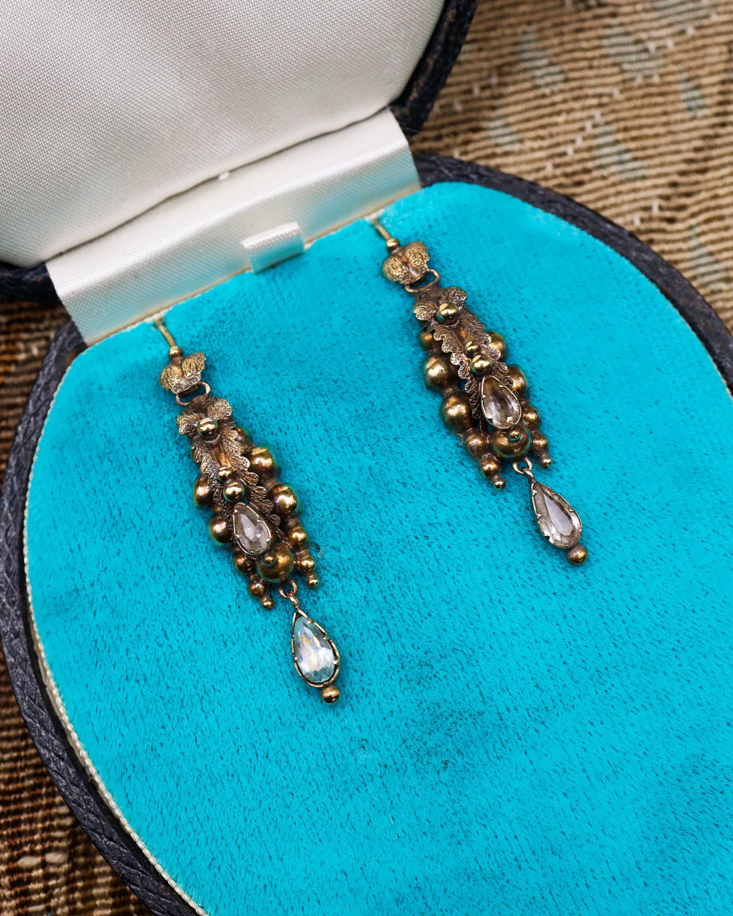 A very fine pair of Antique Aquamarine Drop Earrings set in High Carat Yellow Gold, English, Circa 1830
