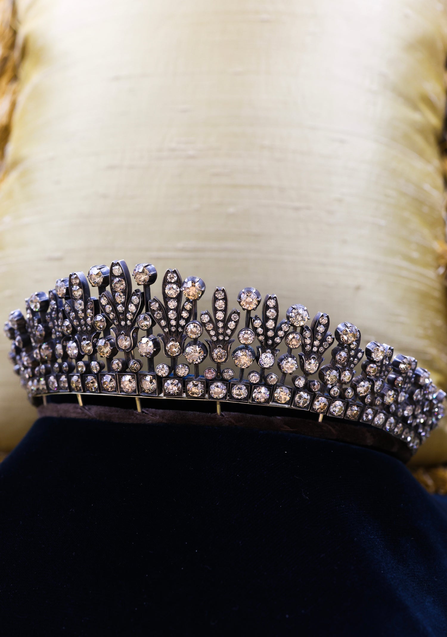 A superb Antique, Kokoshnik, Diamond Tiara - Necklace, plausibly Austro-Hungarian, Late 19th Century - Robin Haydock Antiques