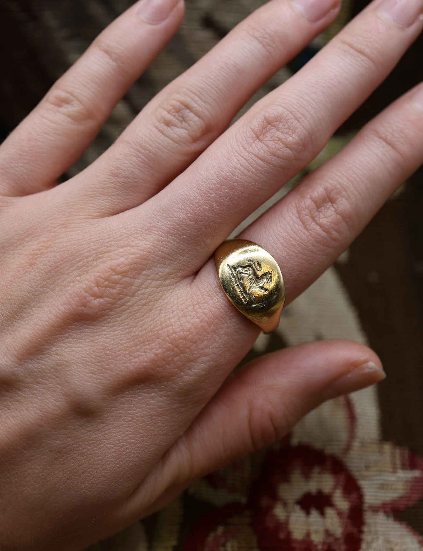 A Very Fine Antique 18ct Yellow Gold Men's Signet Ring Circa 1900 - Robin Haydock Antiques