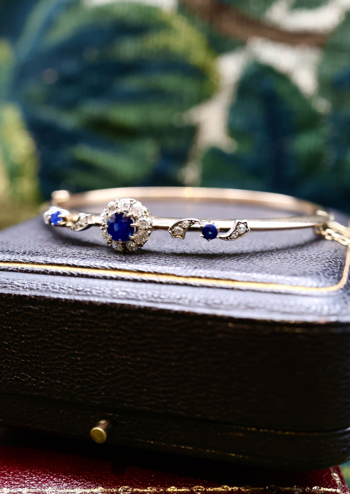 A very beautiful Antique 15 Carat Yellow Gold (tested) Sapphire & Diamond half hinged and "knife edged style" Bangle, English, Circa 1890. - Robin Haydock Antiques