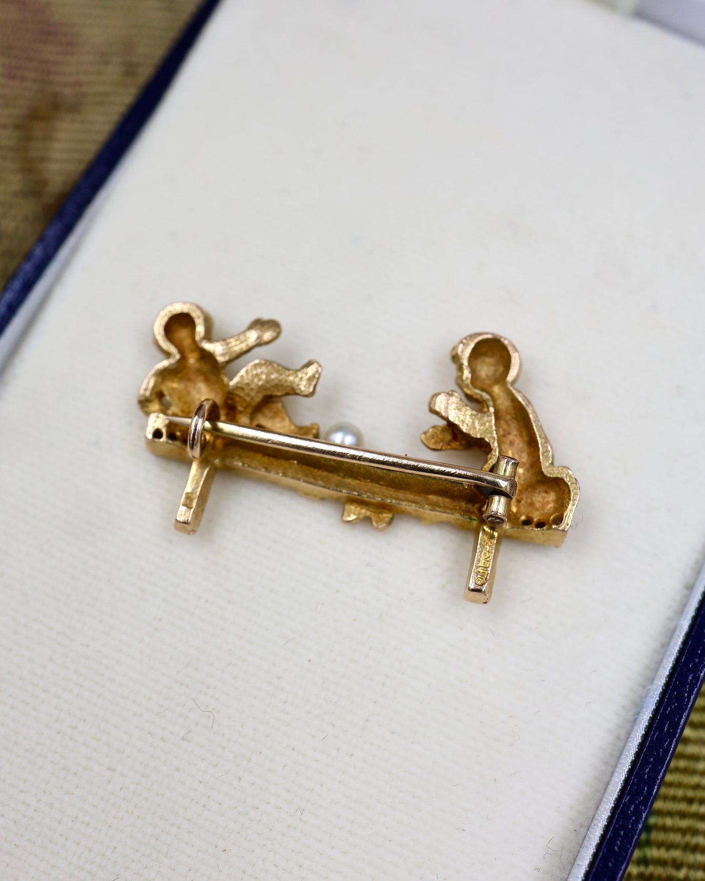 A very fine 18ct Yellow Gold (stamped), Natural Seed Pearl & Diamond Cherub Brooch. Circa 1890 - Robin Haydock Antiques