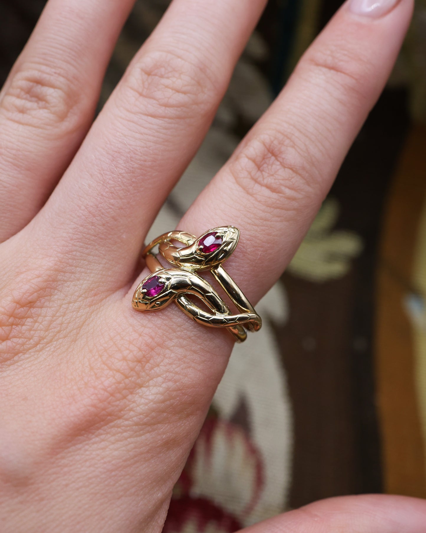 A very fine Double Snake Ring set in 18ct Yellow Gold, French, Circa 1890 - Robin Haydock Antique Jewellery