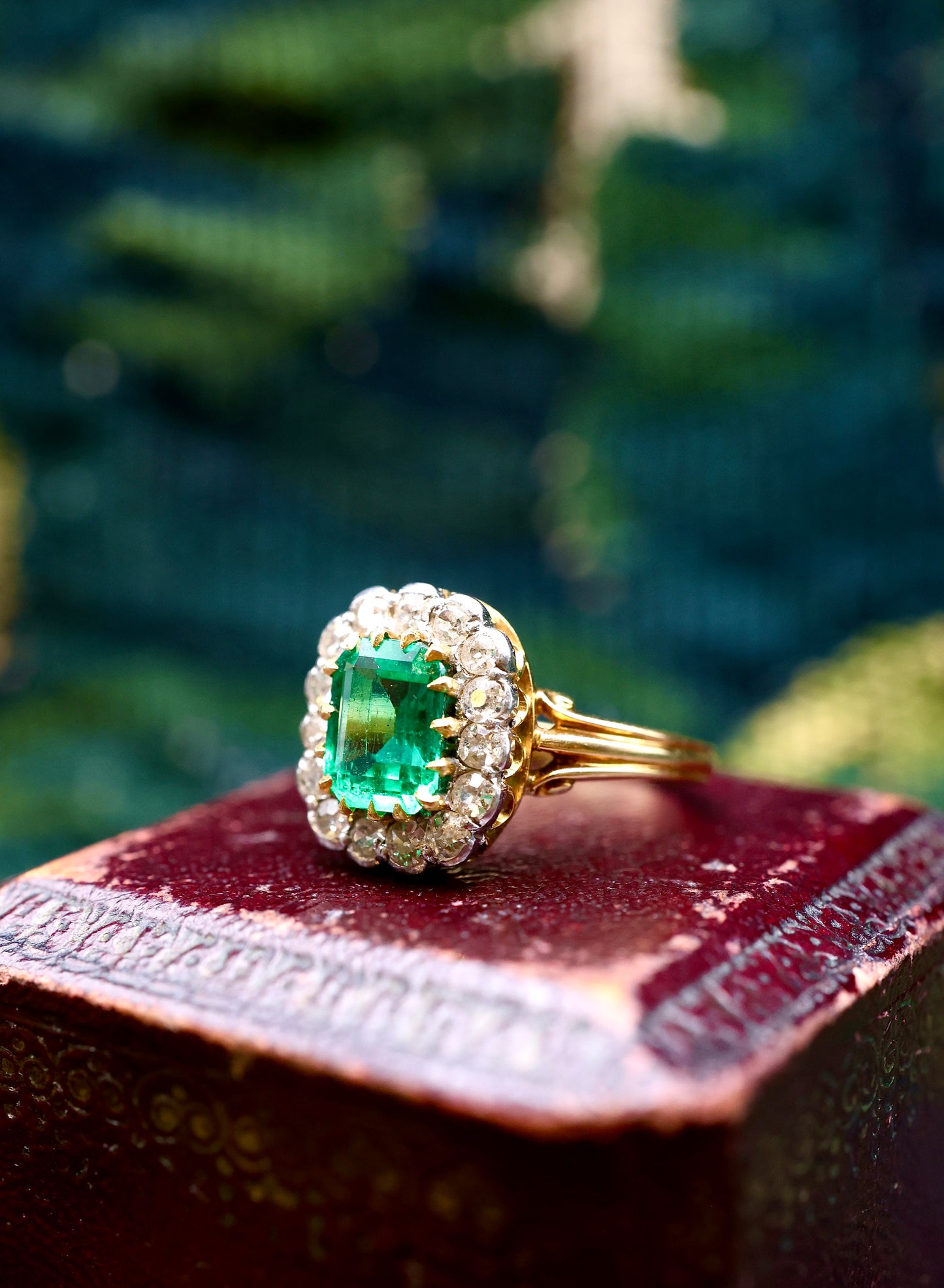 An Exquisite 18 Ct. Yellow and White Gold (tested)  Colombian Emerald & Diamond Cluster Ring - Mid 20th Century - Robin Haydock Antiques