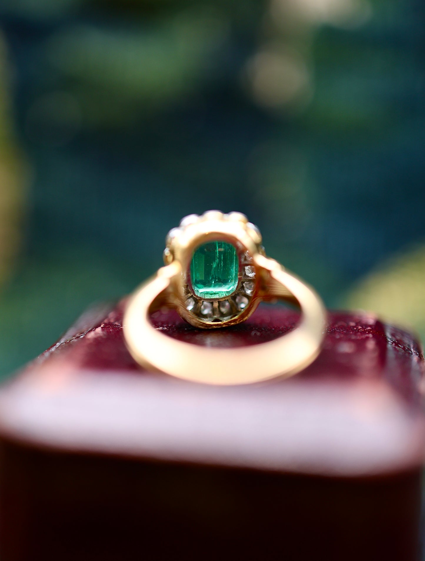 An Exquisite 18 Ct. Yellow and White Gold (tested)  Colombian Emerald & Diamond Cluster Ring - Mid 20th Century - Robin Haydock Antiques