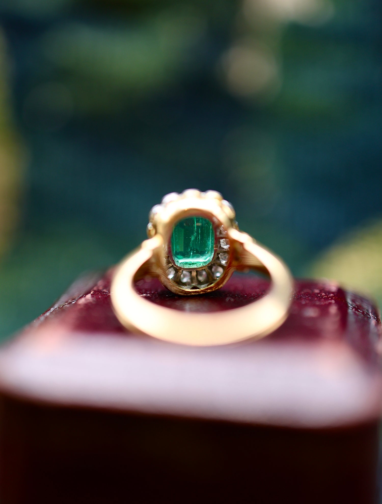 An Exquisite 18 Ct. Yellow and White Gold (tested)  Colombian Emerald & Diamond Cluster Ring - Mid 20th Century - Robin Haydock Antiques
