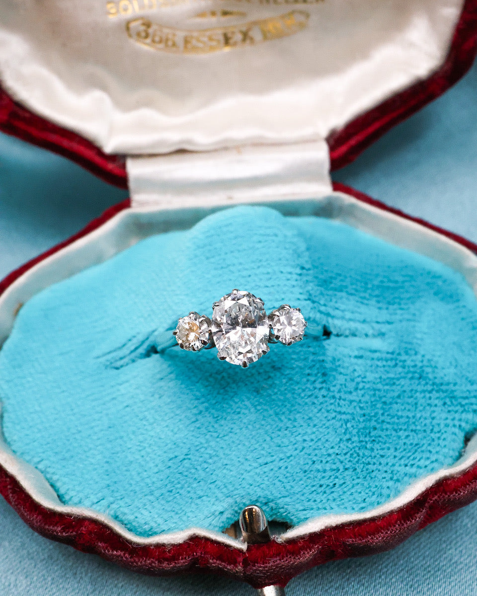 An exceptional 18ct White Gold (stamped) 1.30 Carat Three Stone Diamond Engagement Ring. Pre-owned - Robin Haydock Antiques
