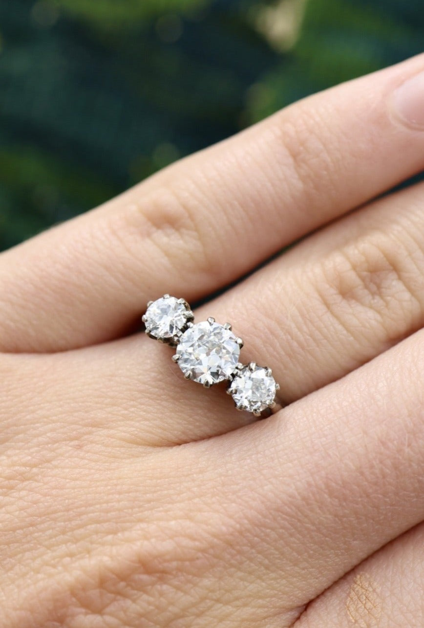 An  exceptional 1.27 Carat, F Colour, Old European Cut, Three Stone Diamond Ring, in Platinum Tipped 22 ct. Yellow Gold (Marked). - Robin Haydock Antiques