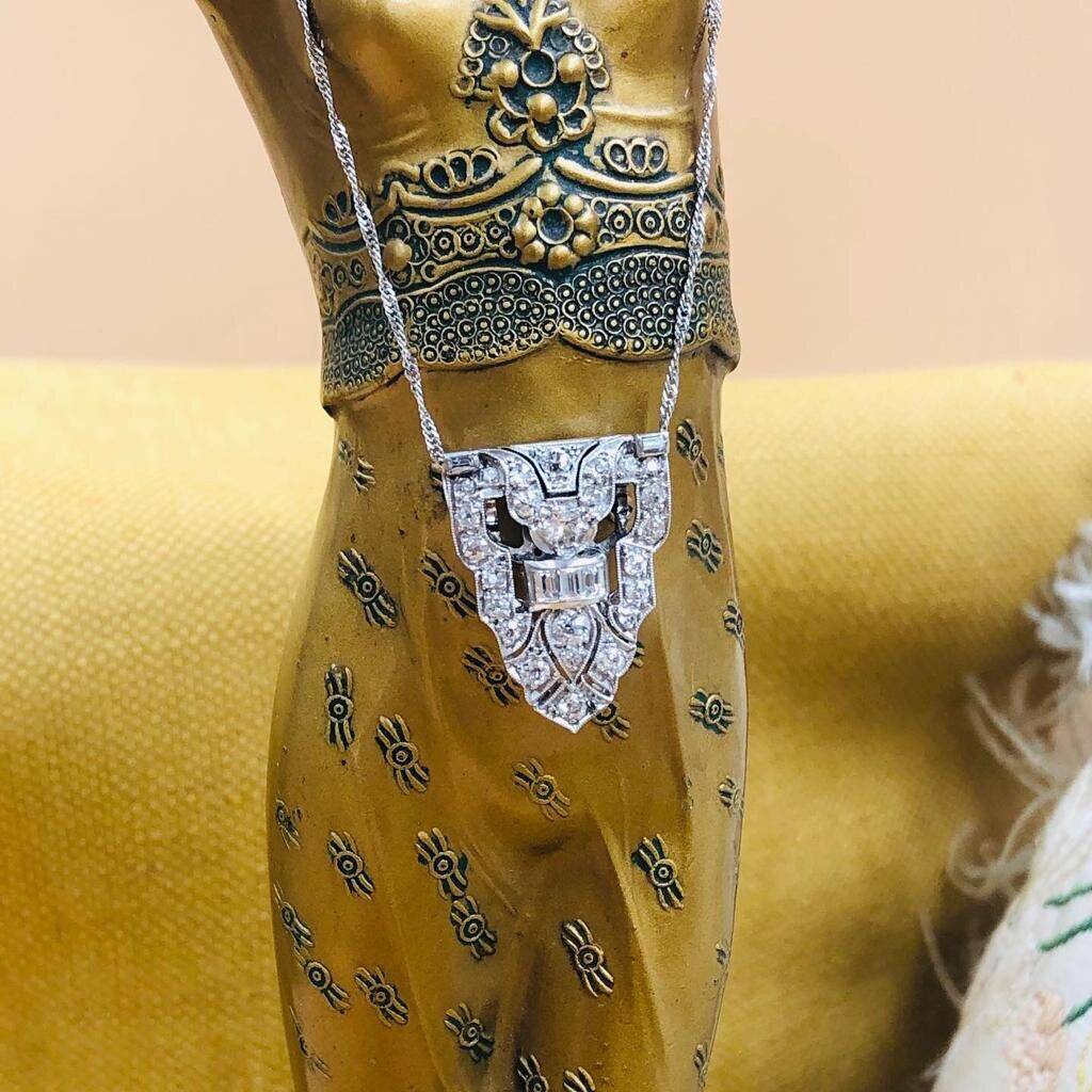 A very beautiful Platinum (tested) Art Deco Diamond Clip Brooch convertible to a Pendant, Circa 1925 - Robin Haydock Antiques
