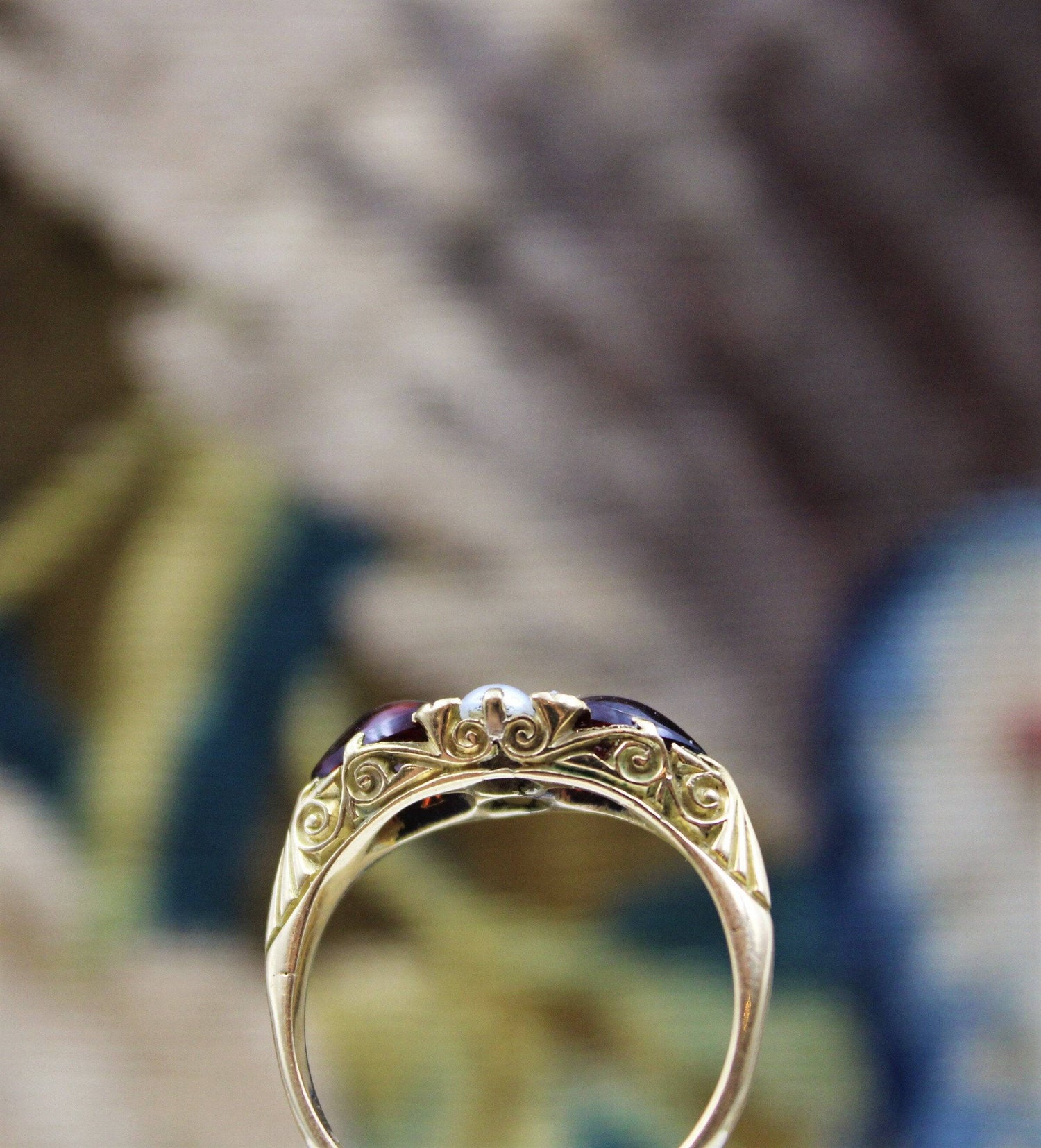 A very fine Victorian Pear Shaped Red Garnets, Pearls and Diamonds Ring set in High Carat Yellow Gold, English, Circa 1870 - Robin Haydock Antiques