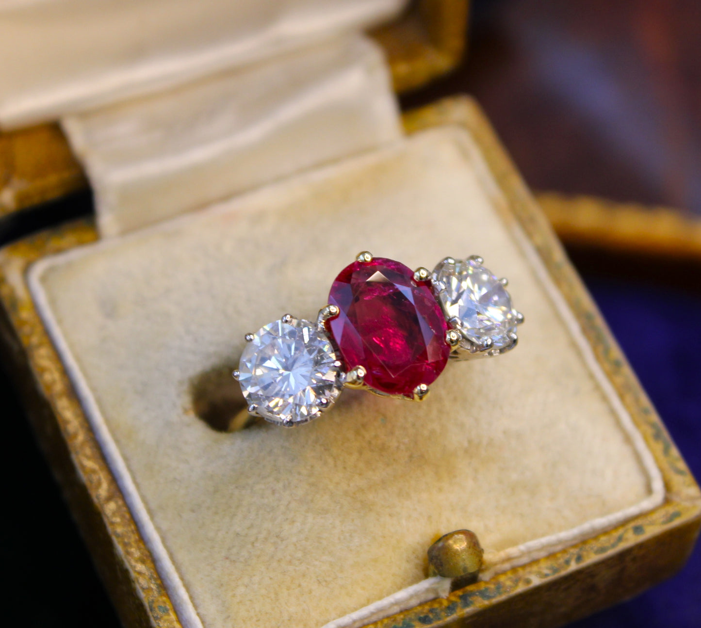 A three-stone Ruby & Diamond Ring in 18ct Yellow Gold, English, Circa 1970 - Robin Haydock Antiques