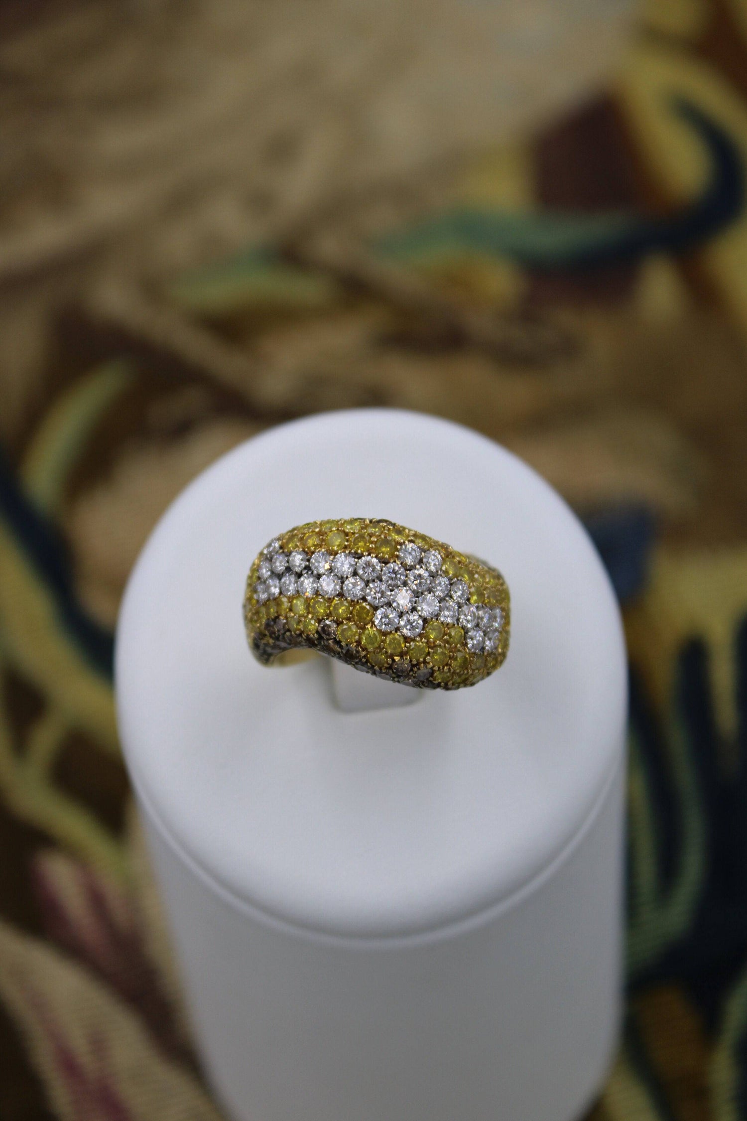 A very fine Valente Diamond White, Yellow & "Cognac" Diamond, "Wave" Dress Ring, Italian, Pre-owned - Robin Haydock Antiques