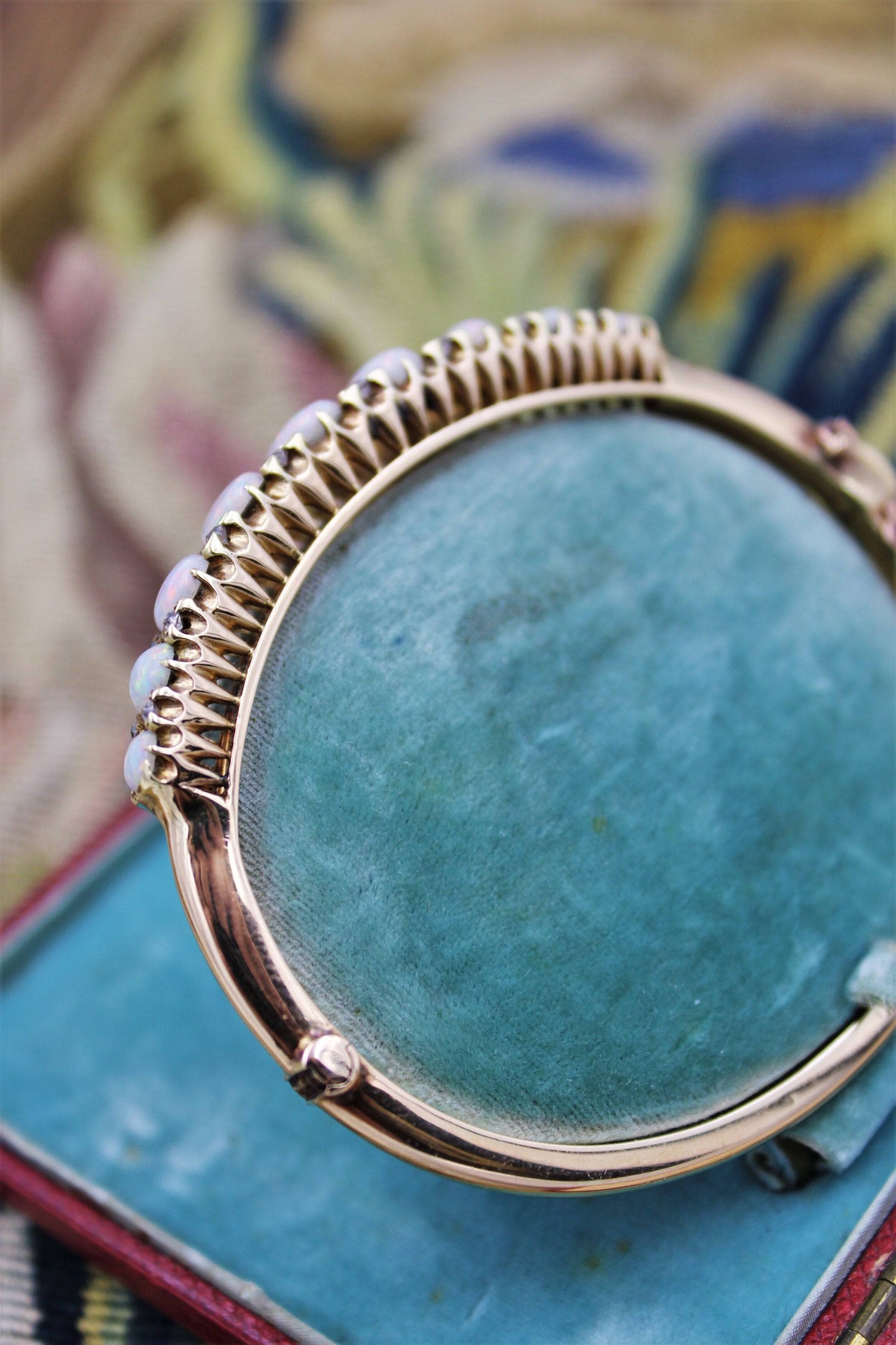 A very fine Graduated Opal and Diamond Bangle set in 15ct Yellow Gold, English, Circa 1905 - Robin Haydock Antiques