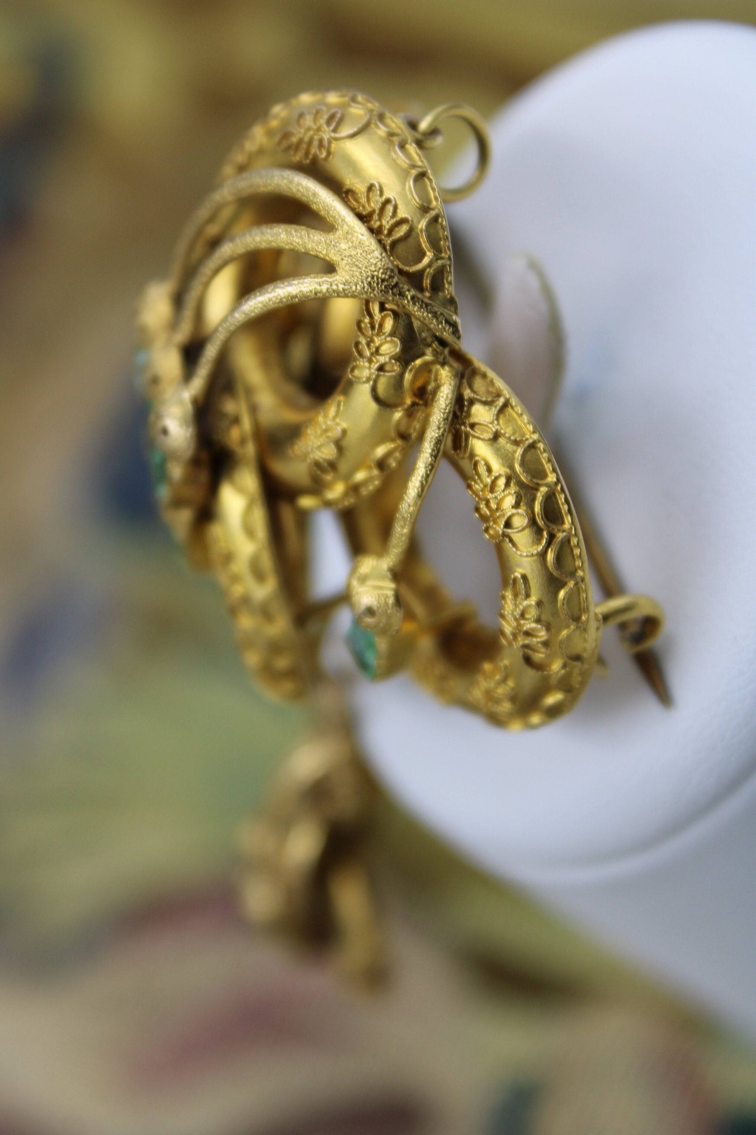 A very fine Emerald Etruscan Revival Pendant/Brooch mounted in High Carat Yellow Gold, English, Circa 1860 - Robin Haydock Antiques