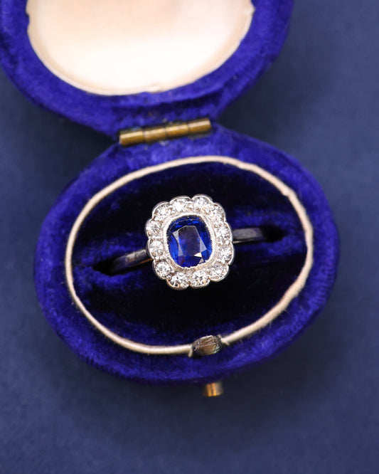 A very fine Platinum (tested), Sapphire & Diamond, Cushion Shaped Cluster Ring Circa 1920-1930 - Robin Haydock Antique Jewellery