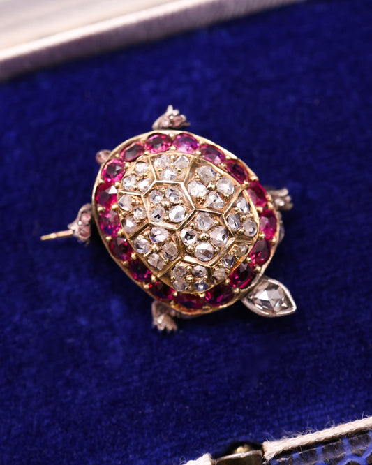 A very fine Ruby & Diamond Tortoise Brooch set in High Carat Yellow Gold, English, Circa 1905 - Robin Haydock Antique Jewellery