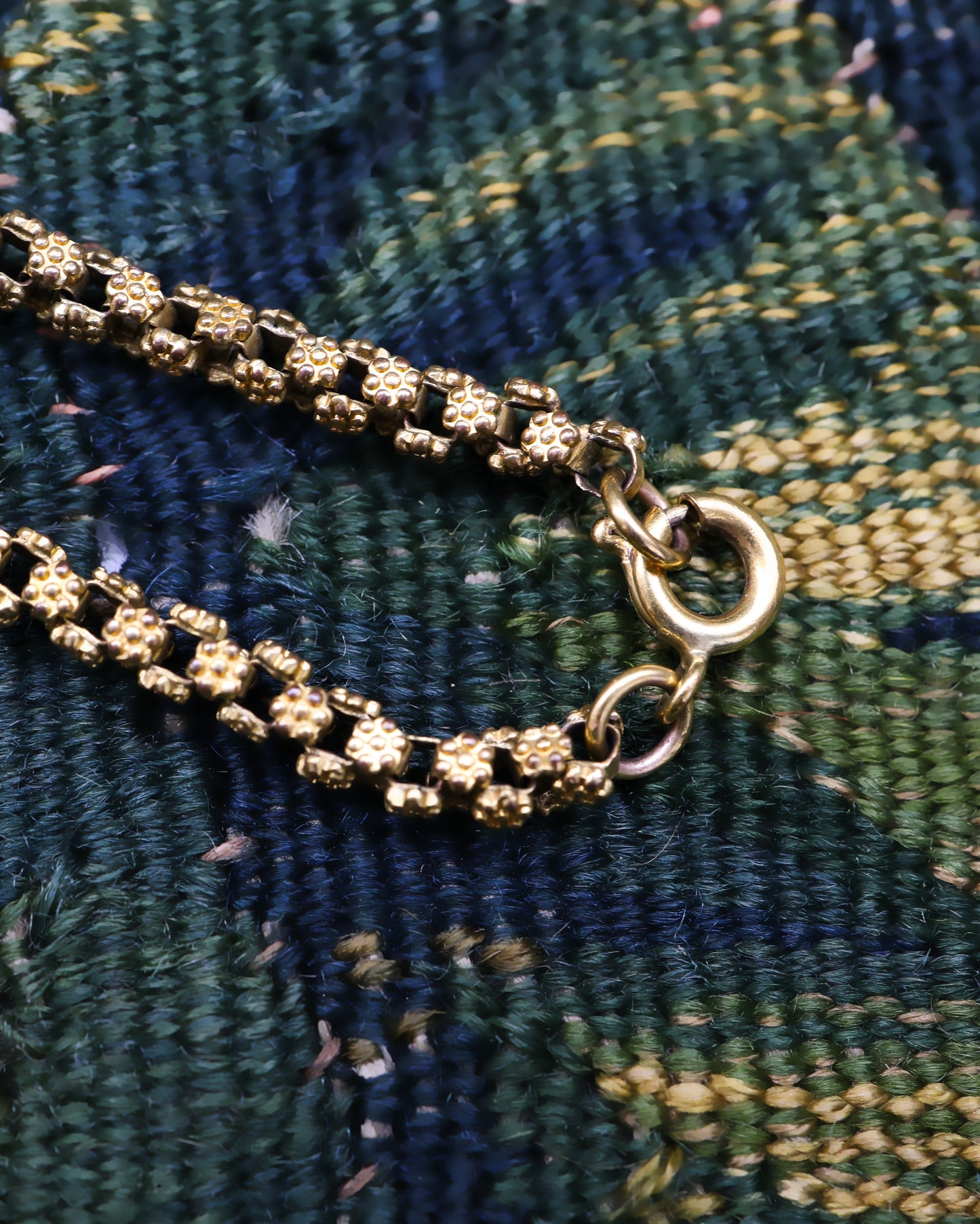 A very fine Georgian Pinchbeck Chain Circa 1790, with later clasp. - Robin Haydock Antique Jewellery