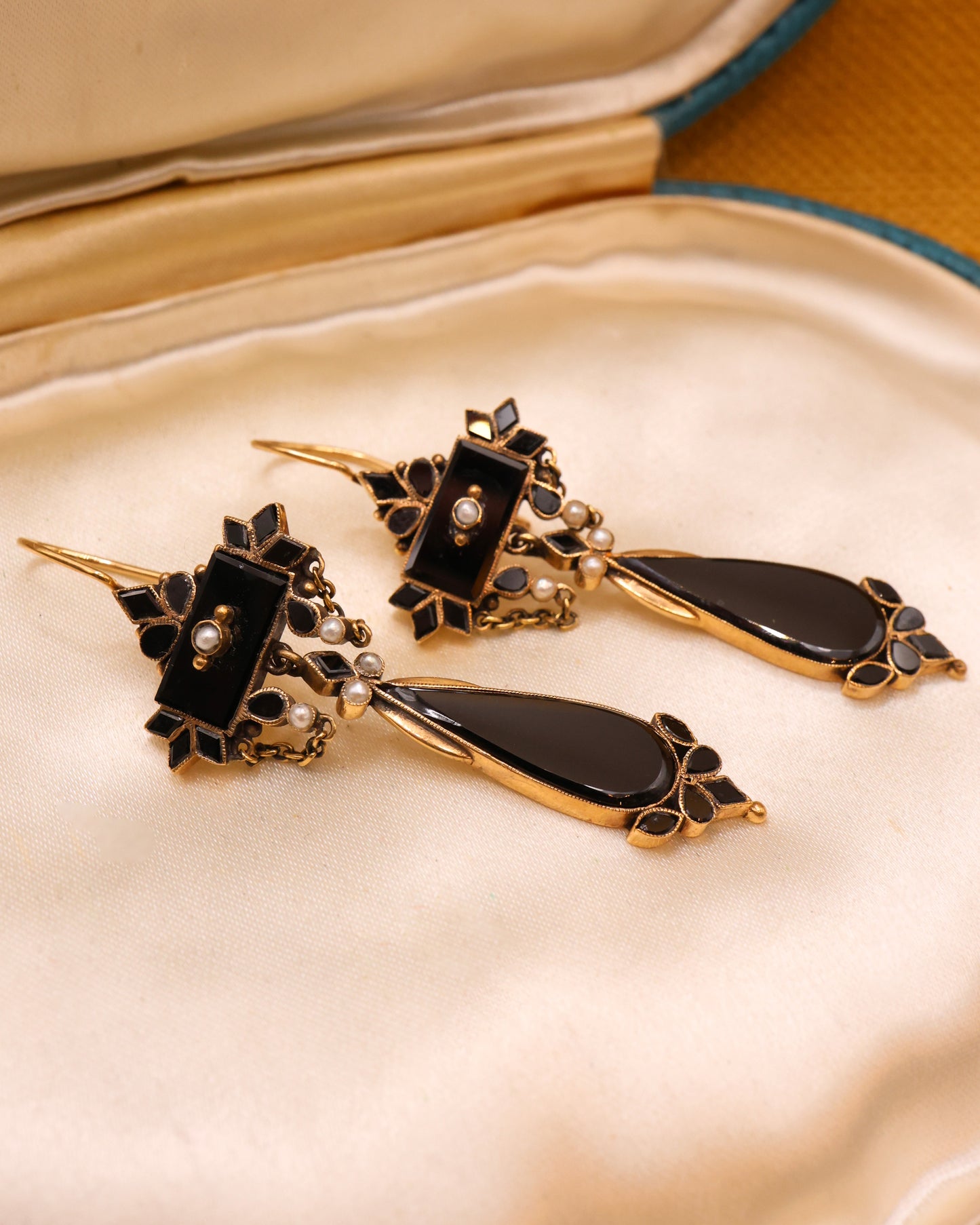 A very Fine Pair of  Victorian 9 ct. Yellow Gold (tested), Black Onyx and Seed Pearl Drop Earrings. English, Circa 1890