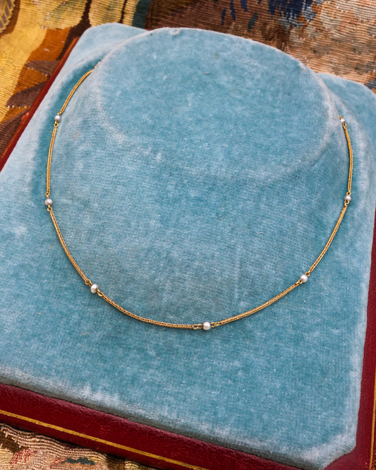 A fine Victorian 18ct. Yellow Gold (tested), Pearl Chain with Engraved Box Clasp. Circa 1870