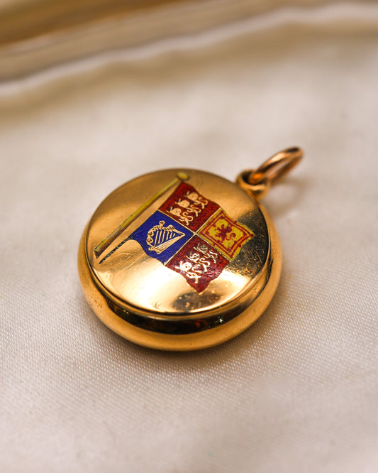 A fine 18 ct. Yellow Gold (marked), Compass / Fob, with an enamel United Kingdom Royal Standard on the reverse. English, makers mark for Manton & Mole, Birmingham C 1895 - 1925 - Robin Haydock Antique Jewellery