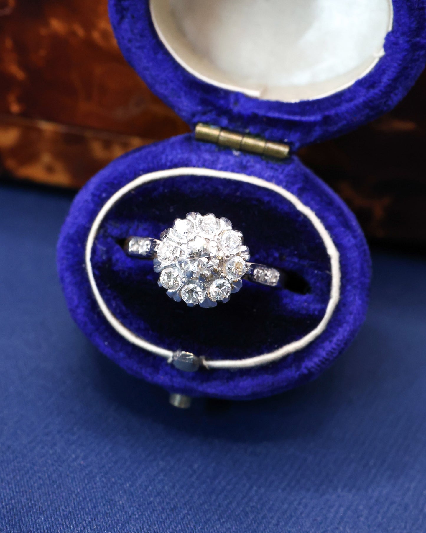 18ct Yellow Gold & Platinum 0.75ct Diamond Cluster Ring Circa 1940-1950